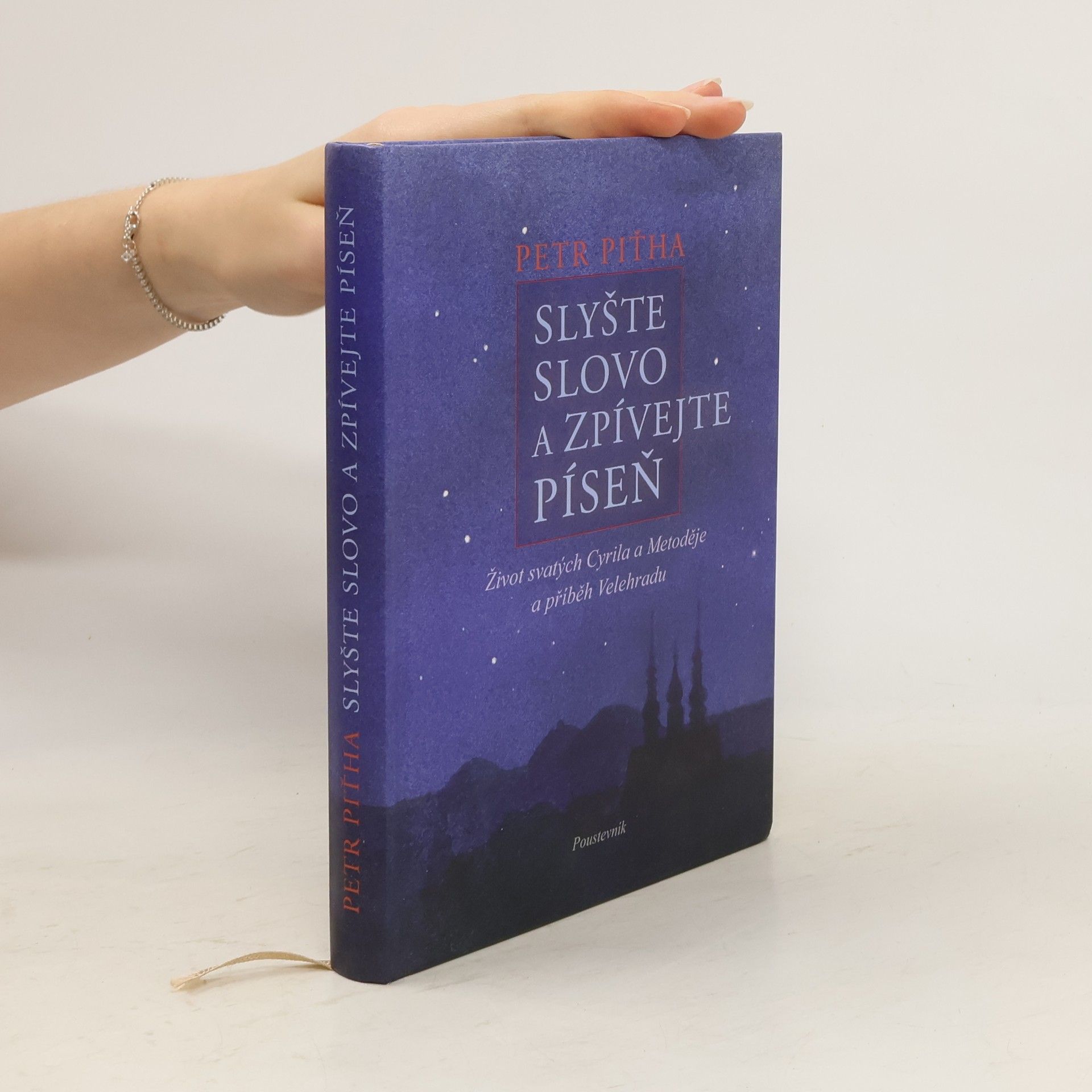 Klára Folvarská Roseová Slyšte slovo a zpívejte píseň : život svatých Cyrila a Metoděje a příběh Velehradu