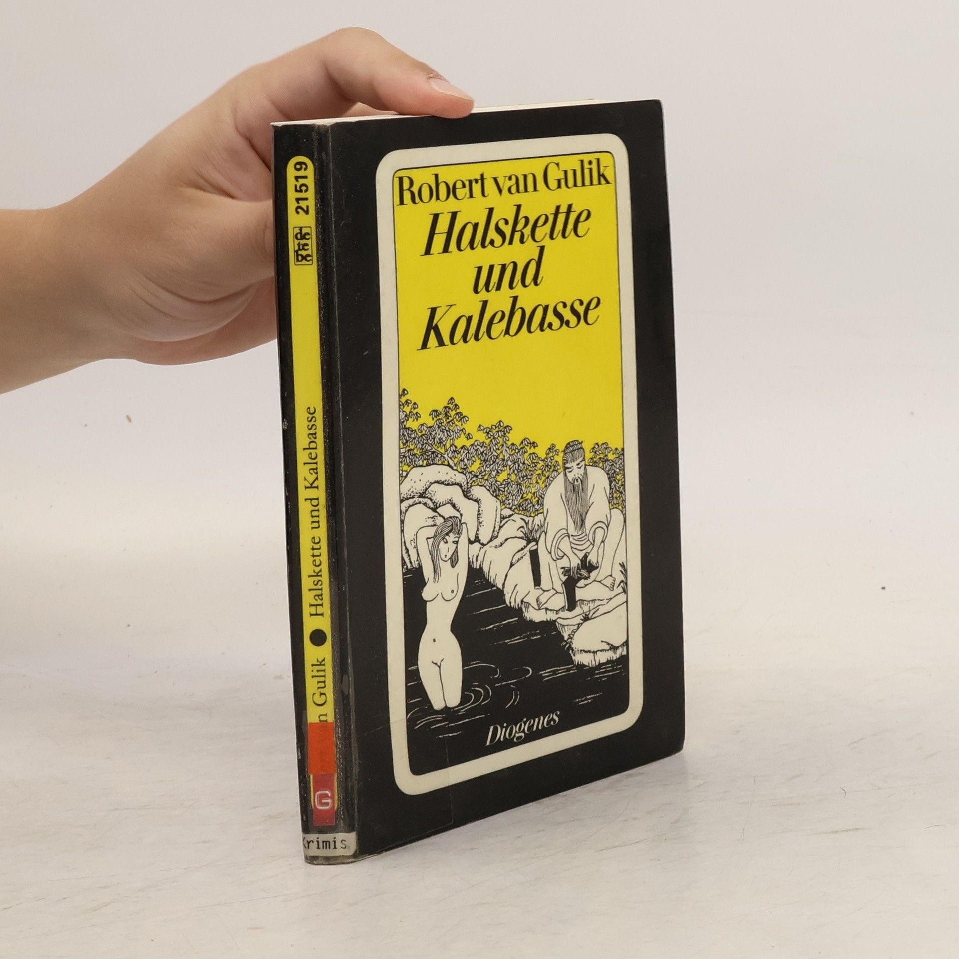 Robert van Gulik Halskette und Kalebasse