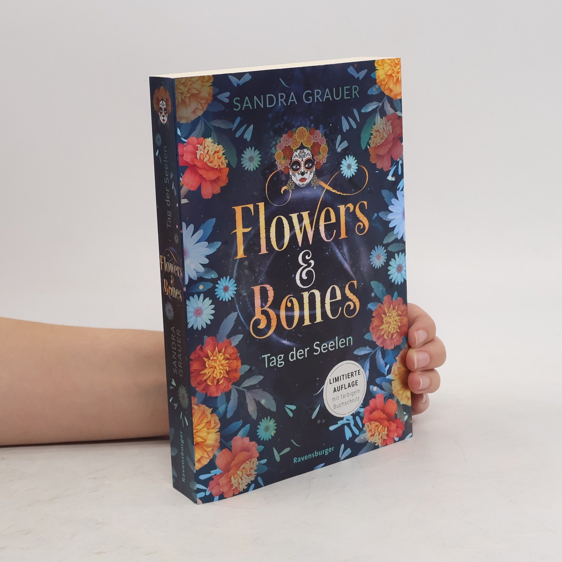 Sandra Grauer Flowers & Bones, 1: Tag der Seelen