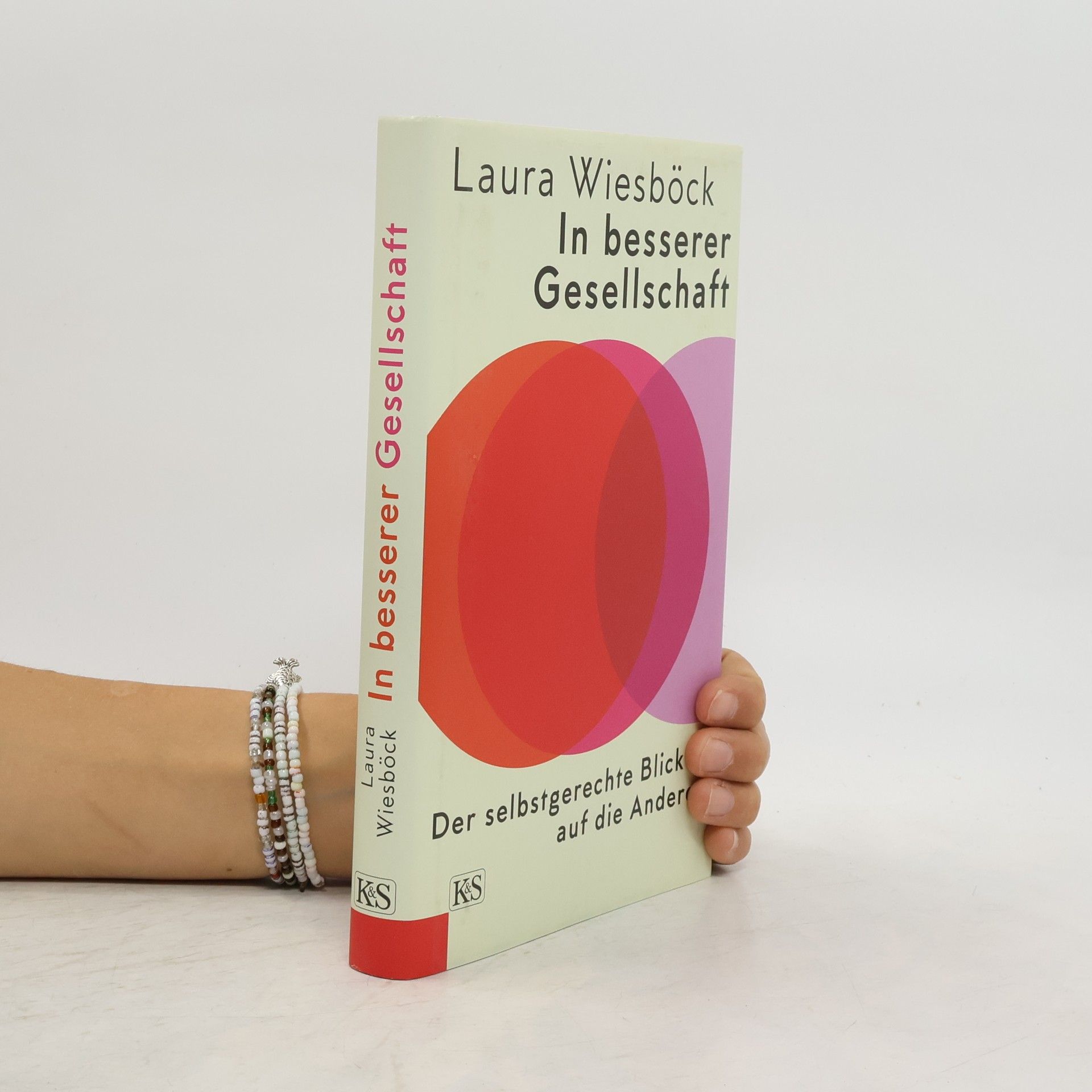 Laura Wiesböck In besserer Gesellschaft