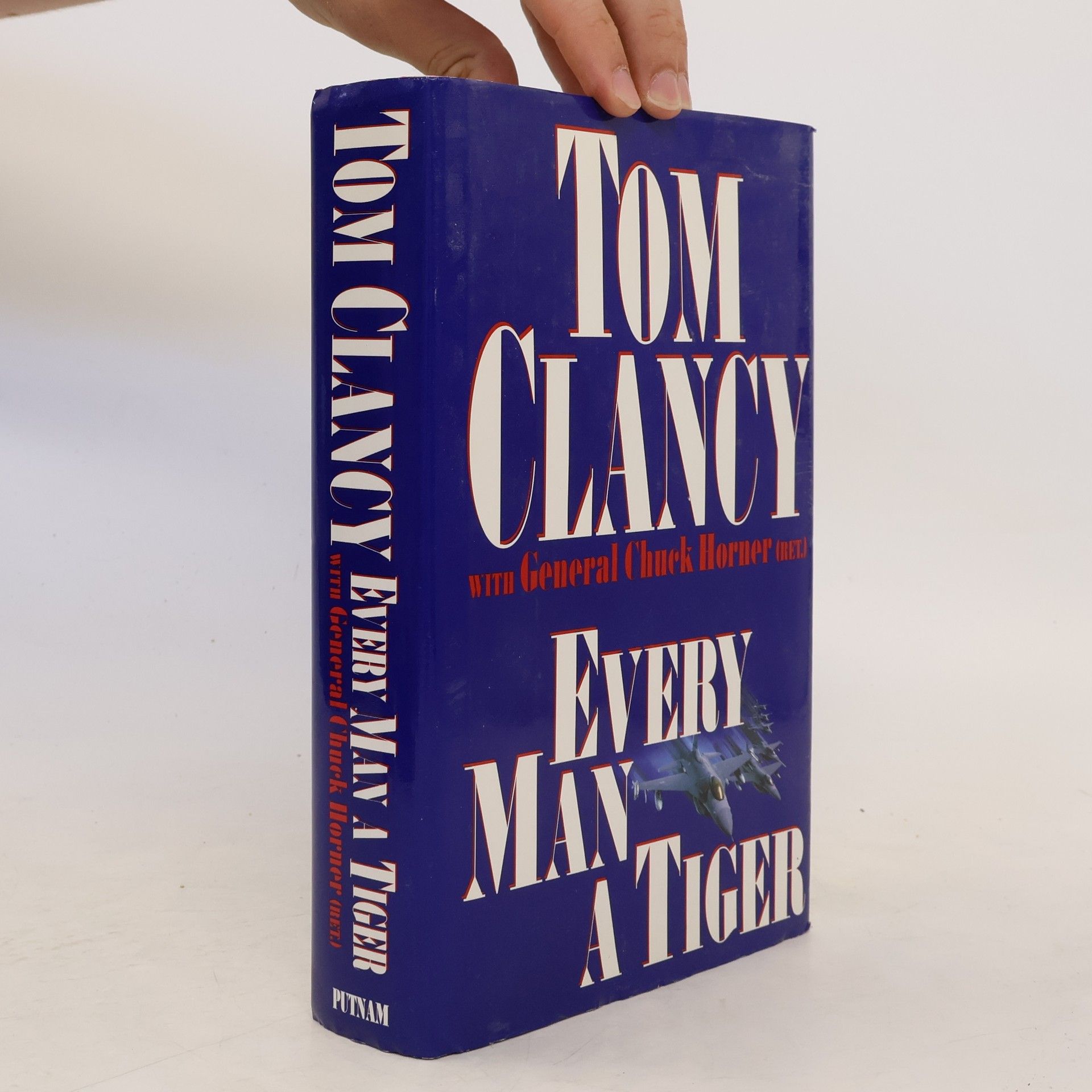 Tom Clancy Every Man a Tiger
