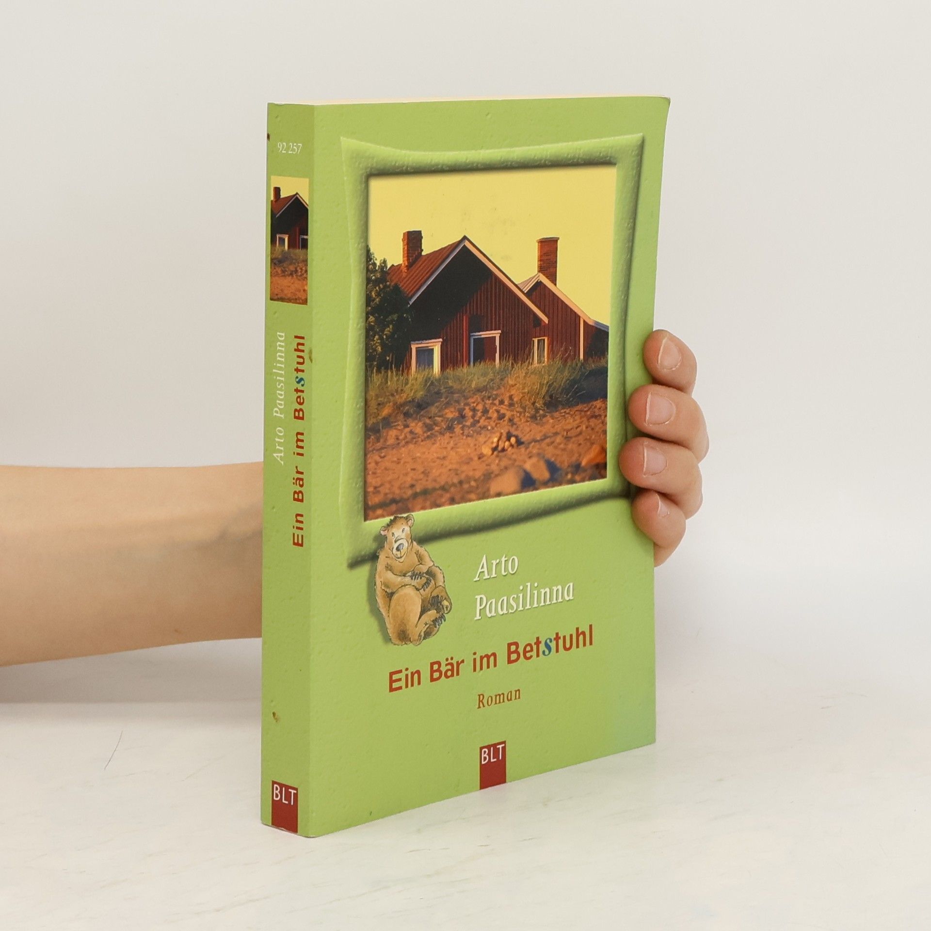 Arto Paasilinna Ein Bär im Betstuhl