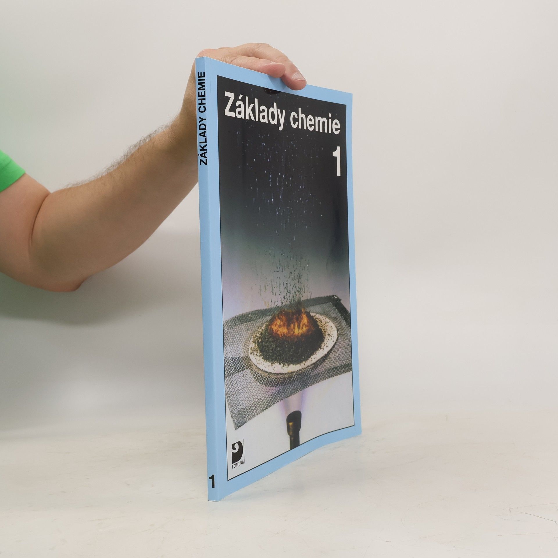 Pavel Beneš Základy chemie 1