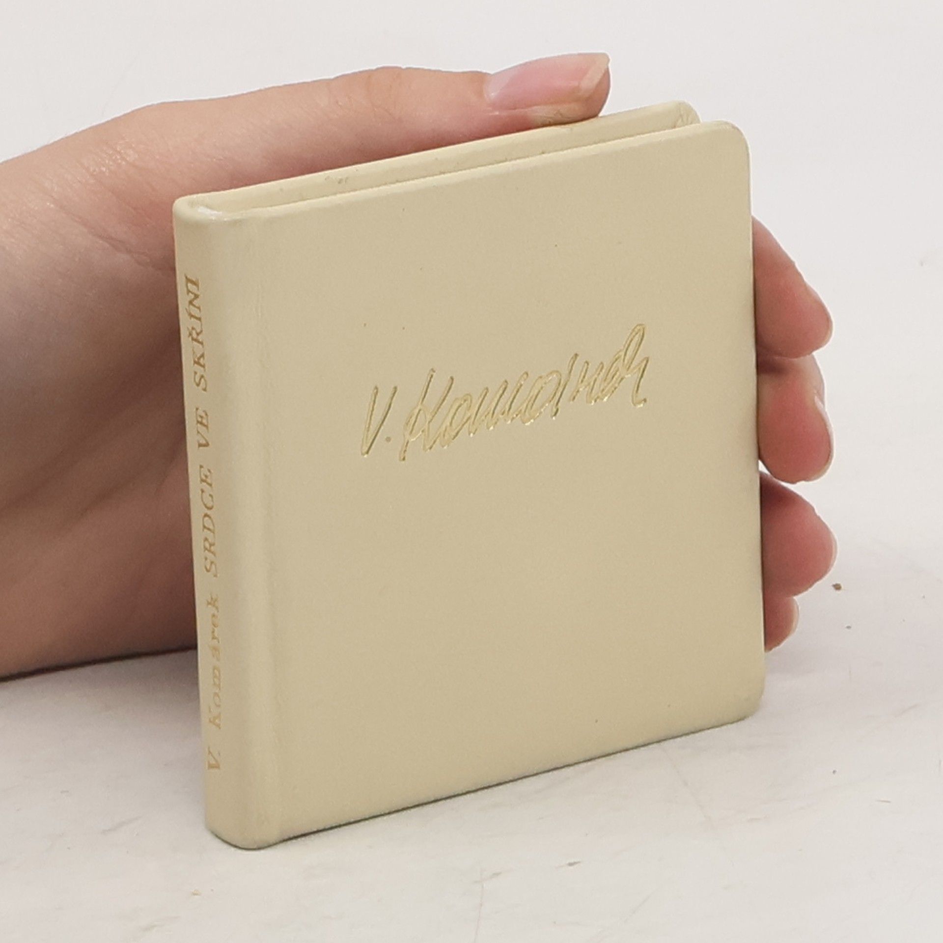 Vladimír Komárek (- o ňom) Srdce ve skříni