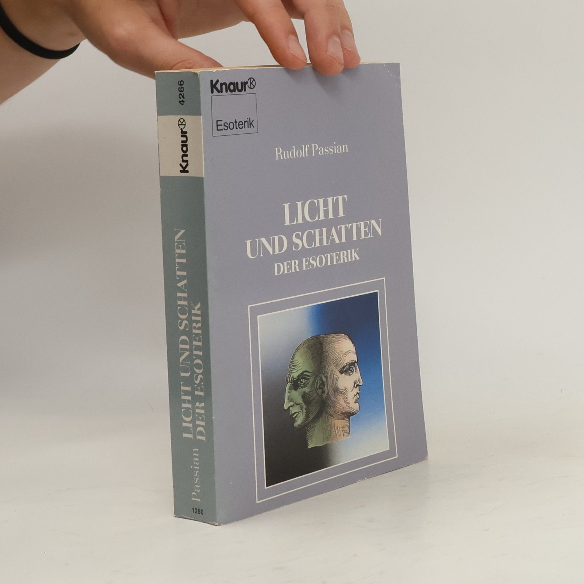 Licht und Schatten der Esoterik