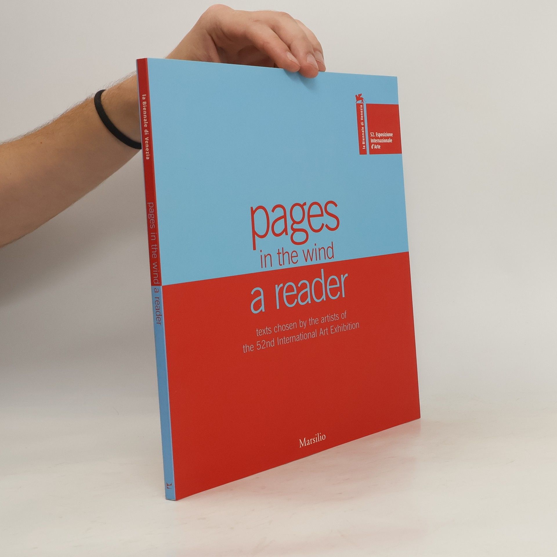 Various authors Pages in the Wind a Reader