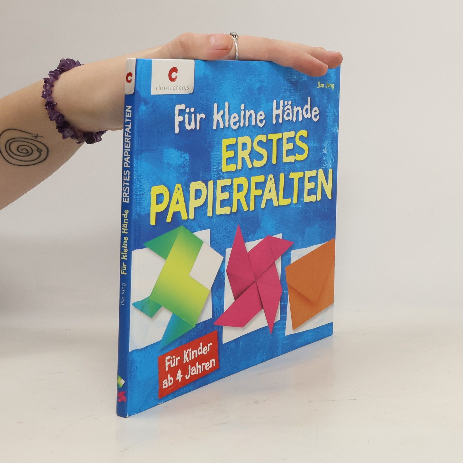 Für kleine Hände - erstes Papierfalten