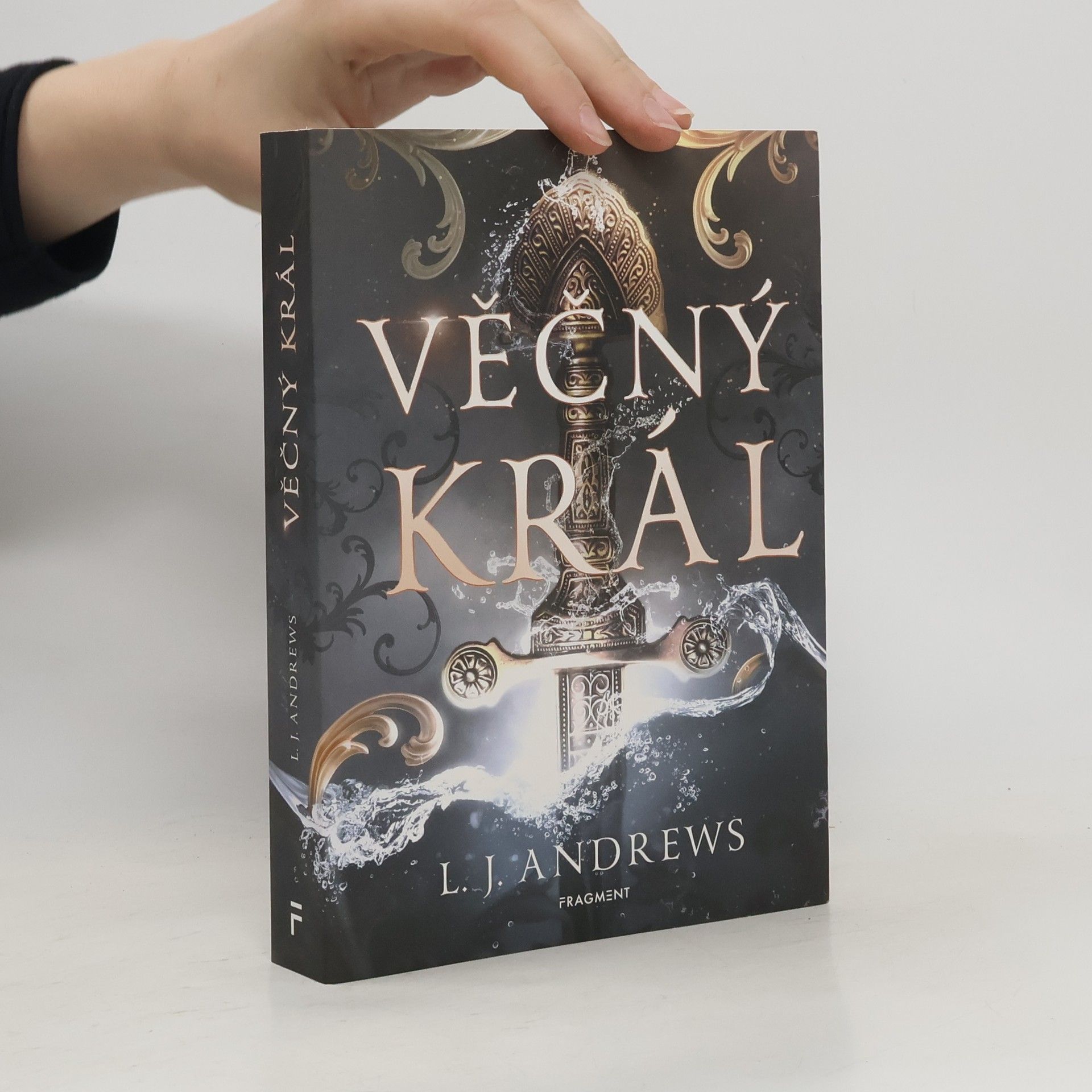 L.J. Andrews Věčný král