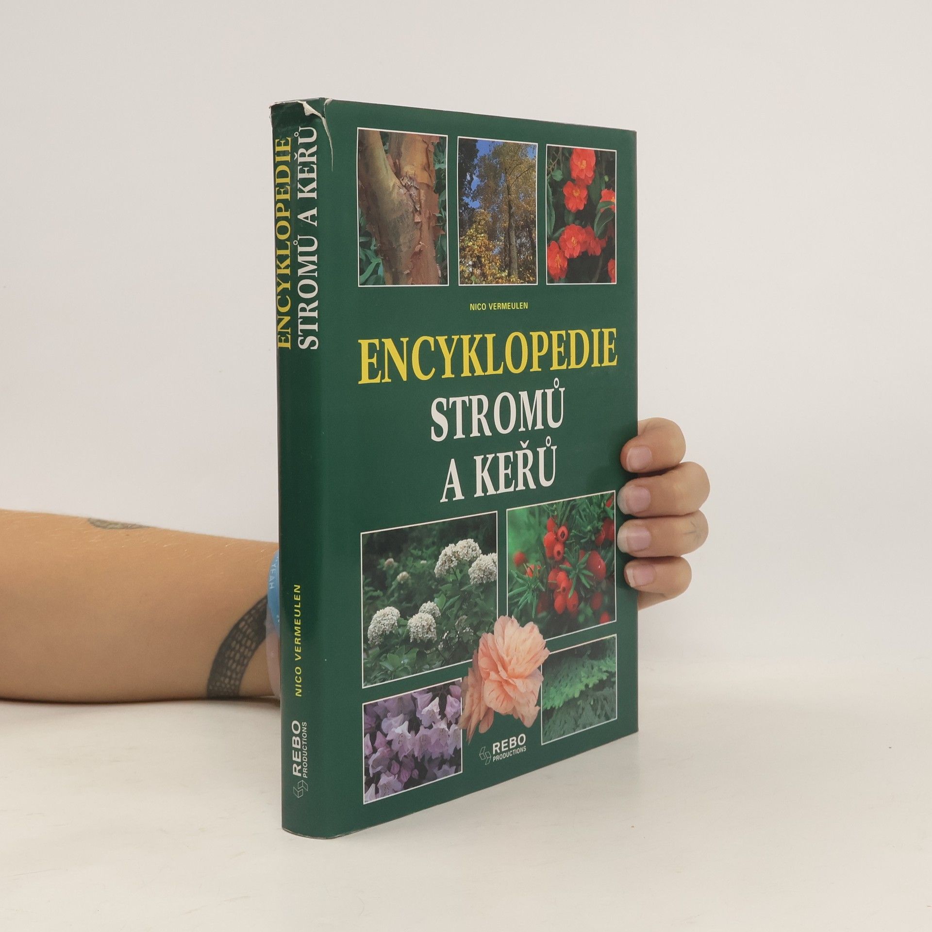 Encyklopedie stromů a keřů