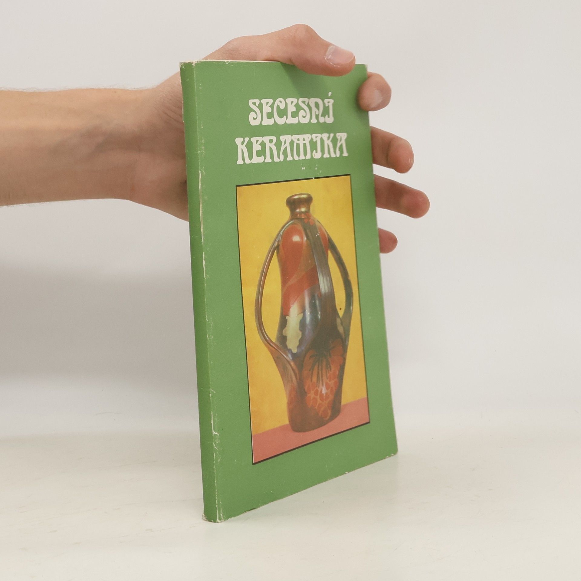 Jaroslava Glogarová Secesní keramika ze sbírek Krajského muzea v Teplicích