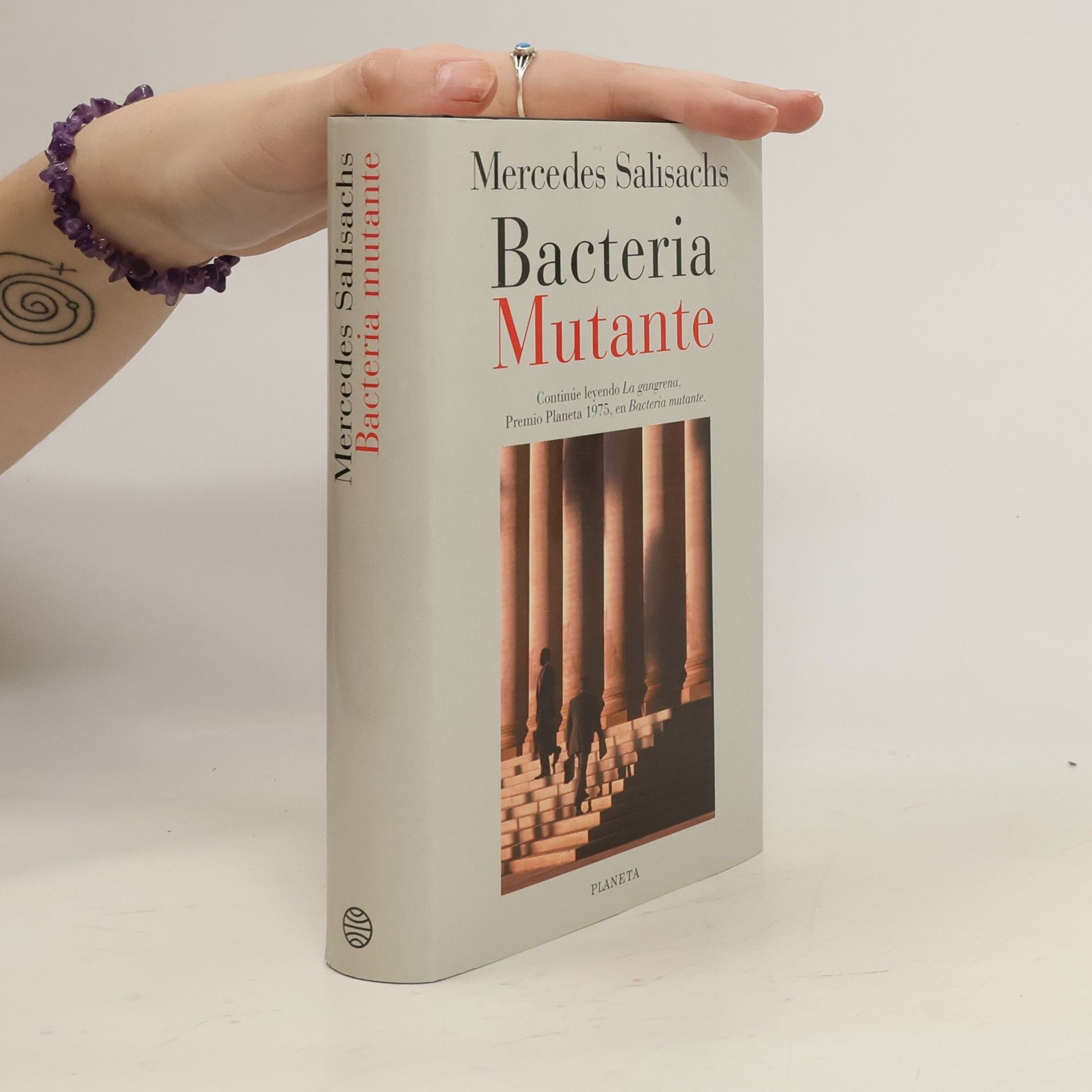 Mercedes Salisachs Colección Autores españoles e hispanoamericanos: Bacteria mutante