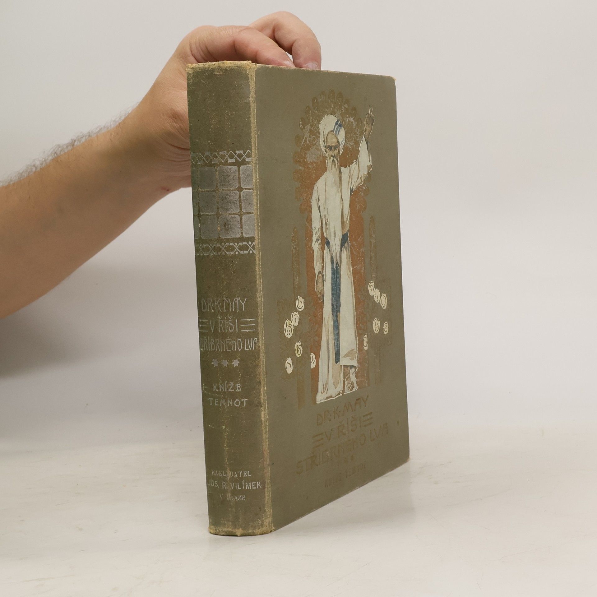 Karl May Kníže temnot v říši stříbrného lva