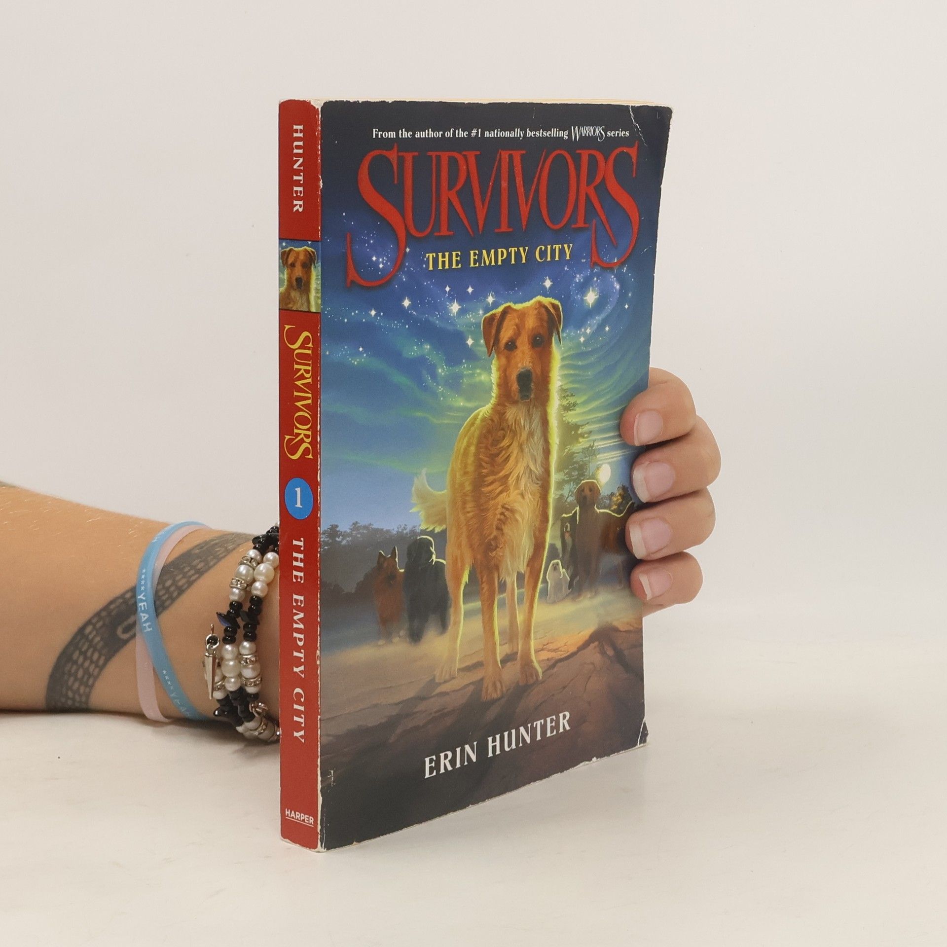Erin Hunter Survivors #1: The Empty City