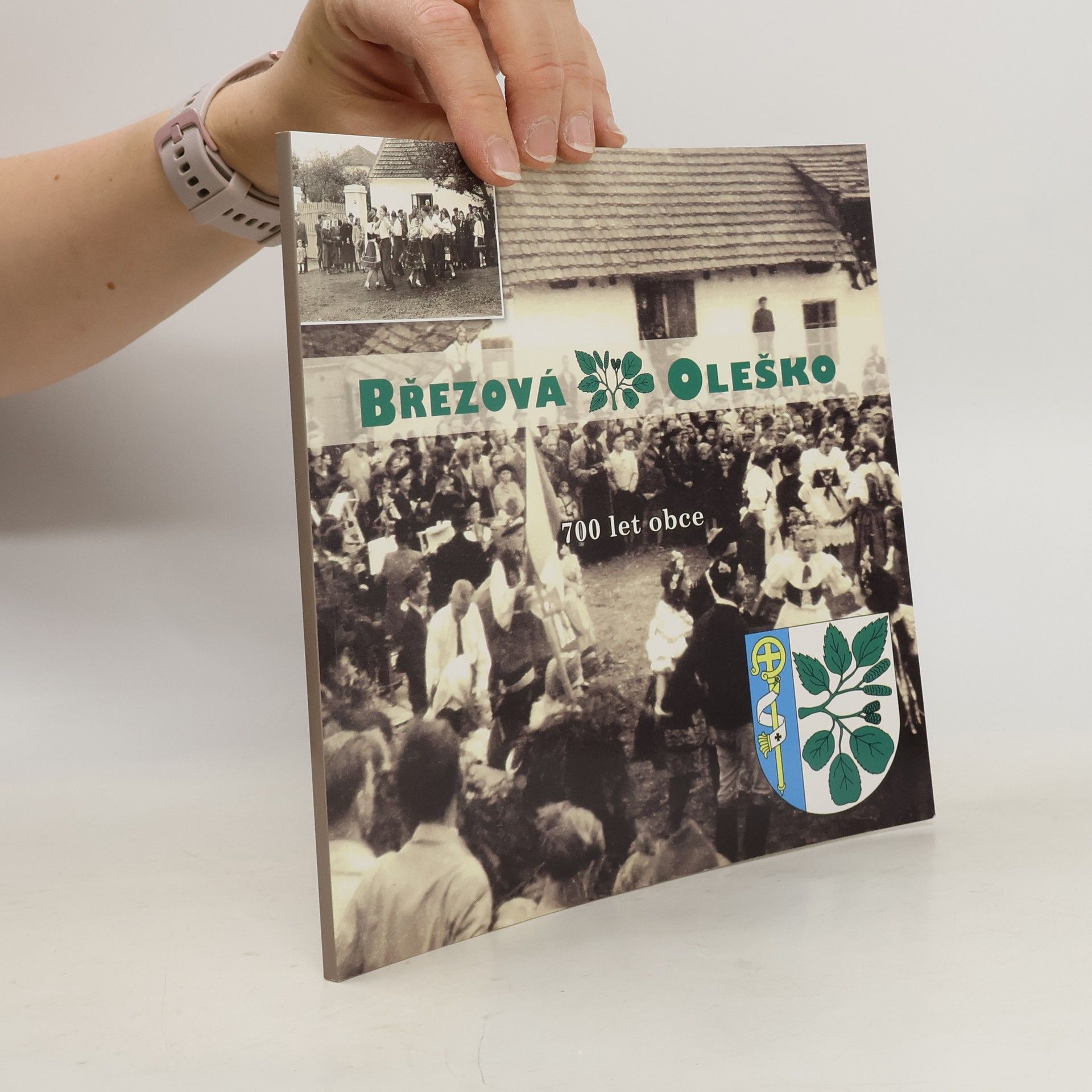 Kolektiv autorů Březová Oleško 700 let obce