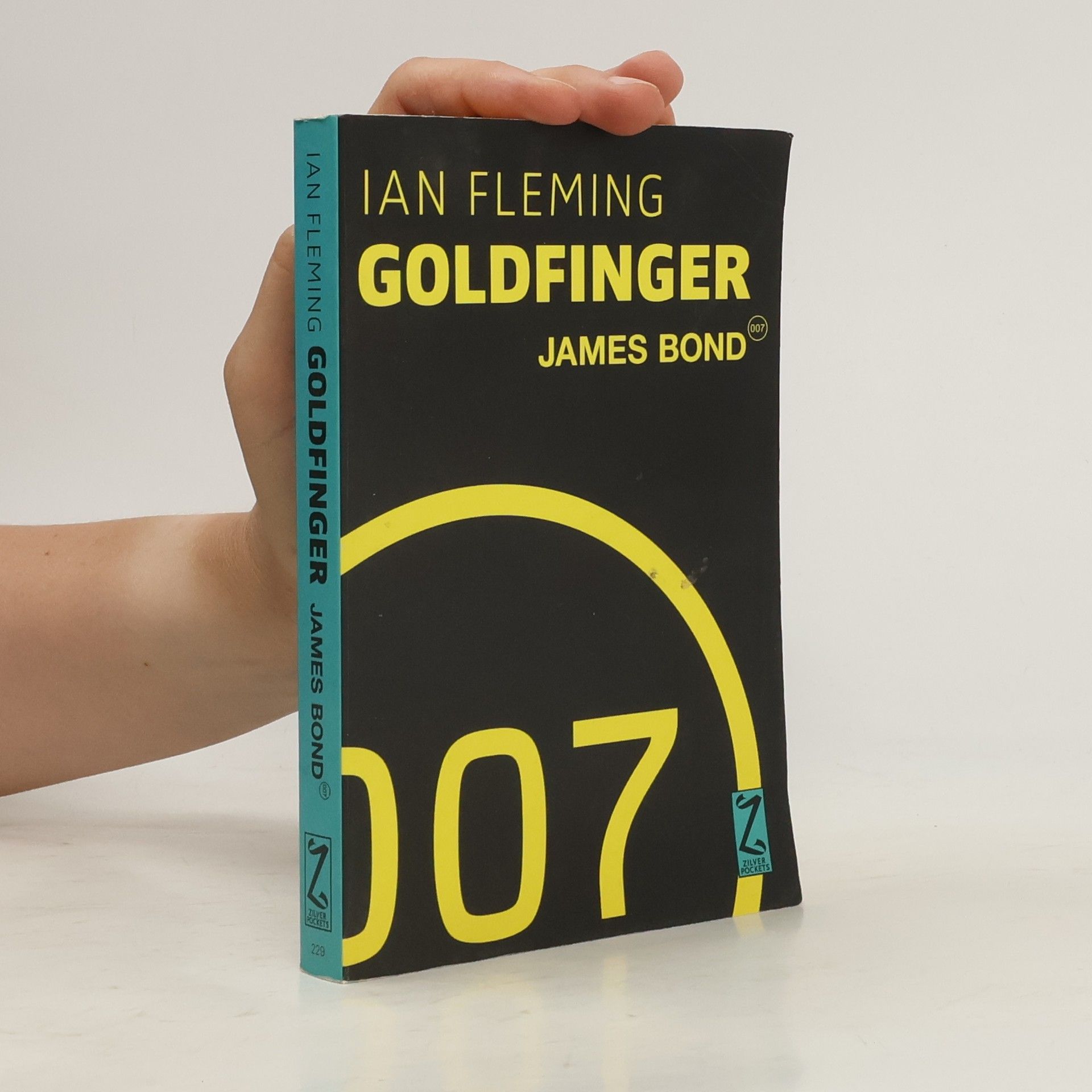 Ian Fleming Goldfinger - James Bond 007