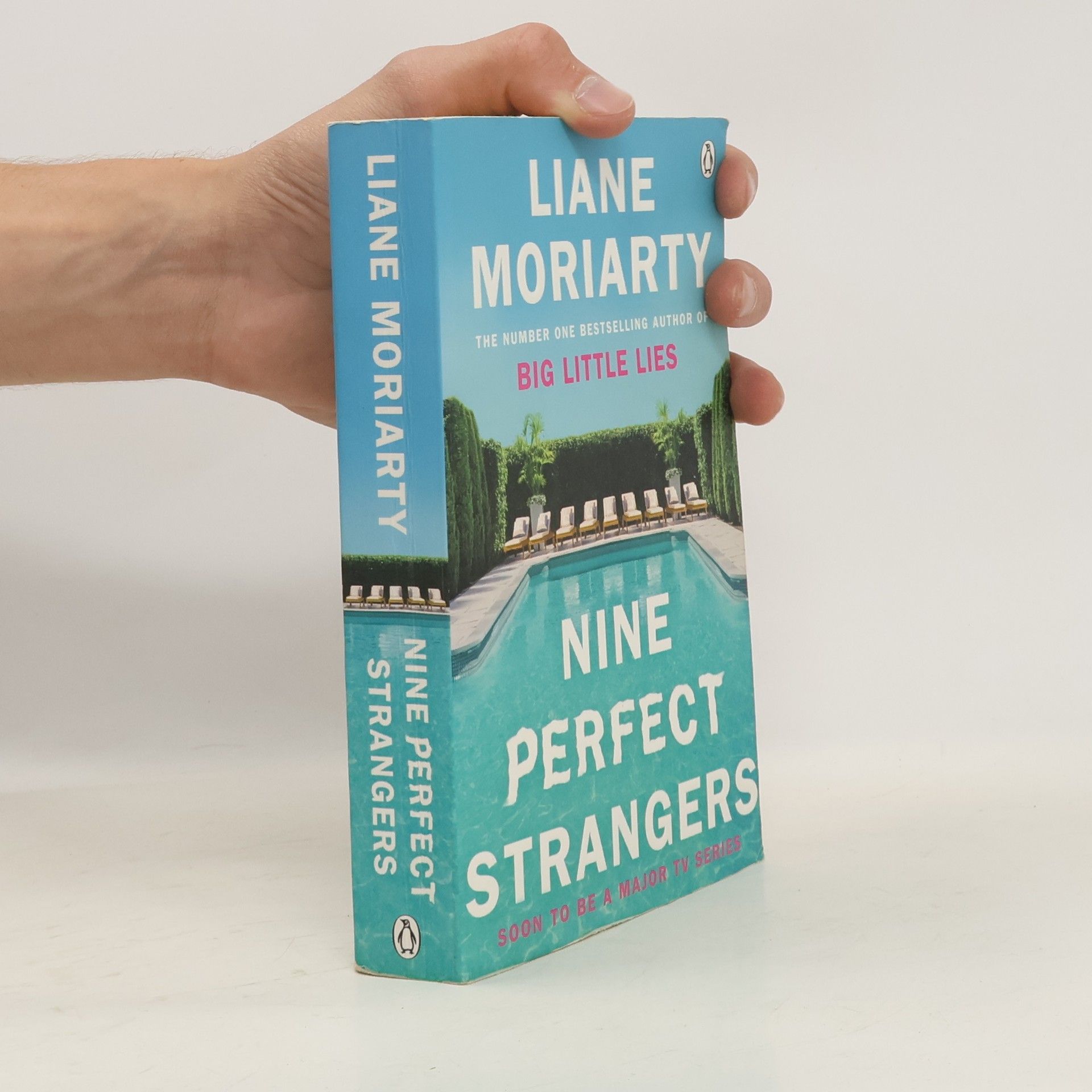 Liane Moriarty Nine perfect strangers