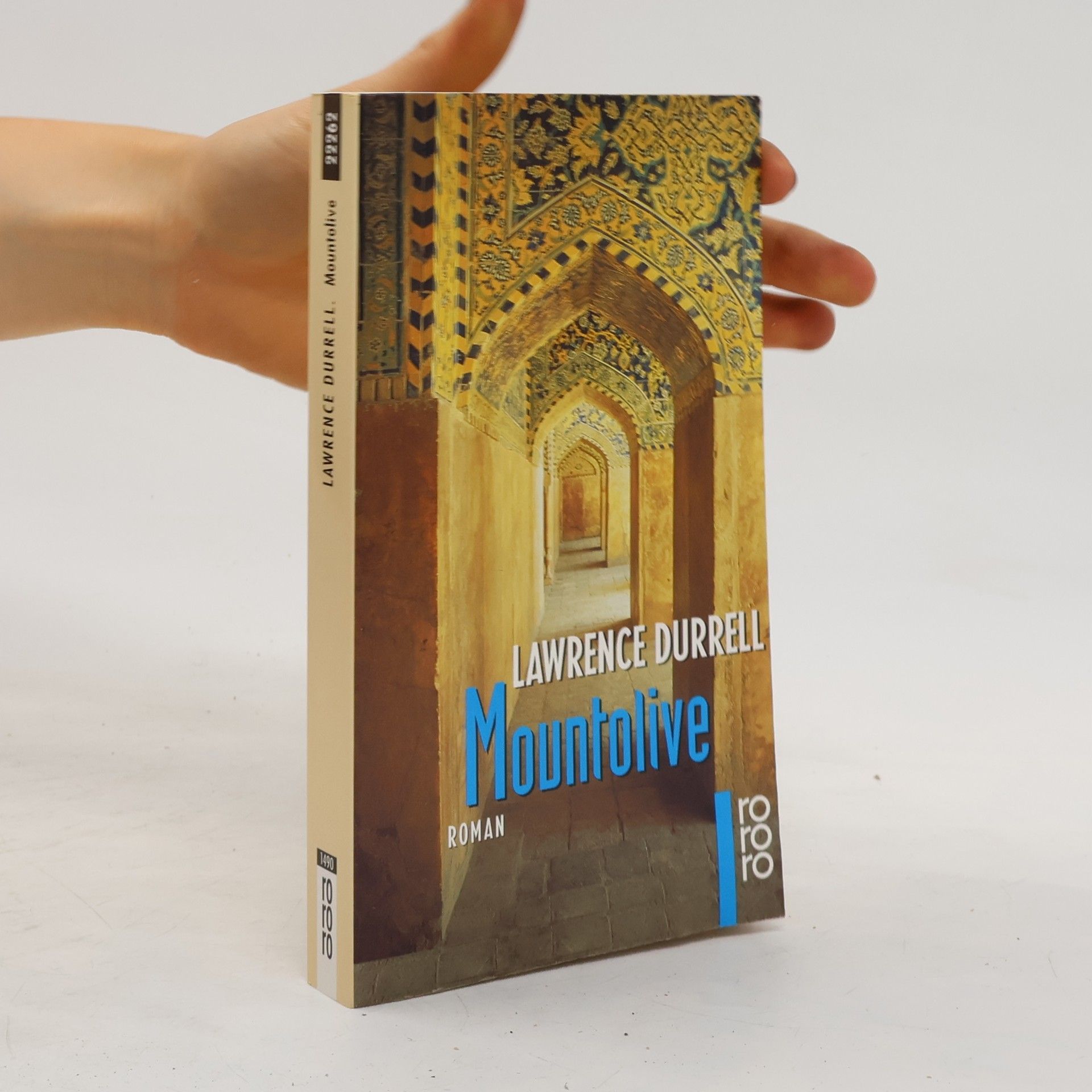 Lawrence Durrell Mountolive