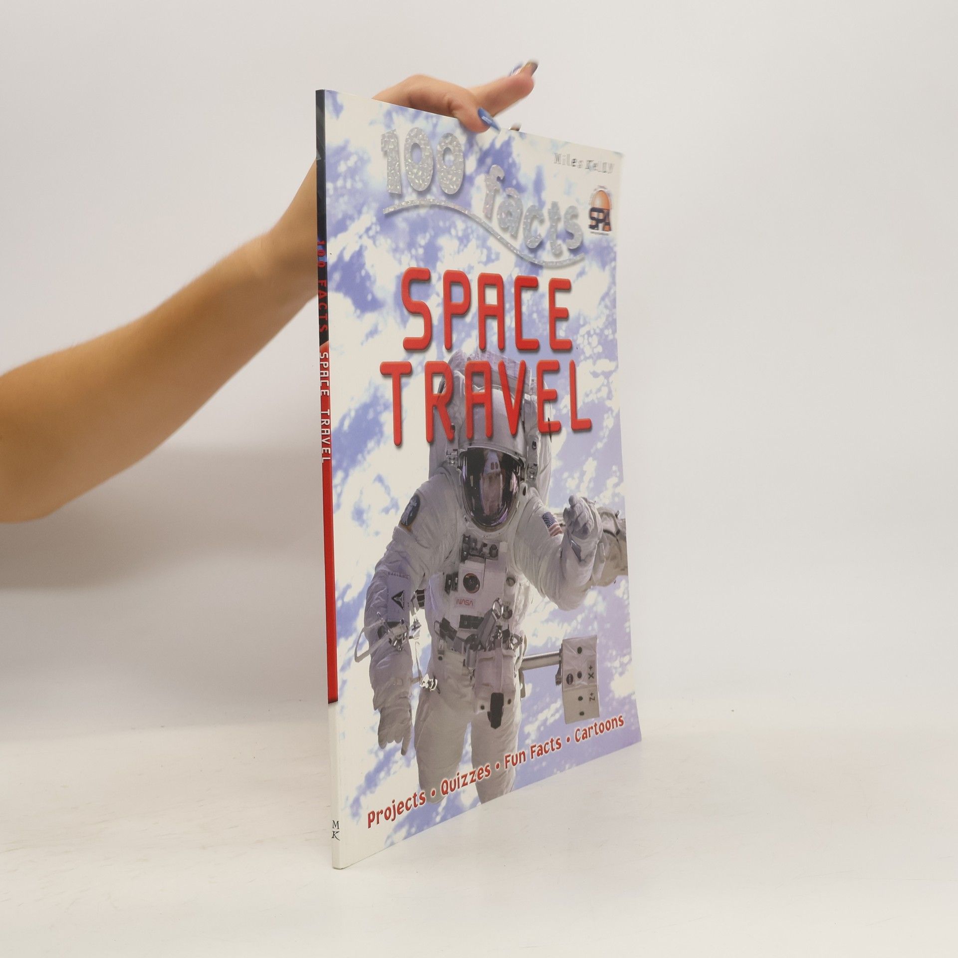 Sue Becklake 100 FACTS SPACE TRAVEL