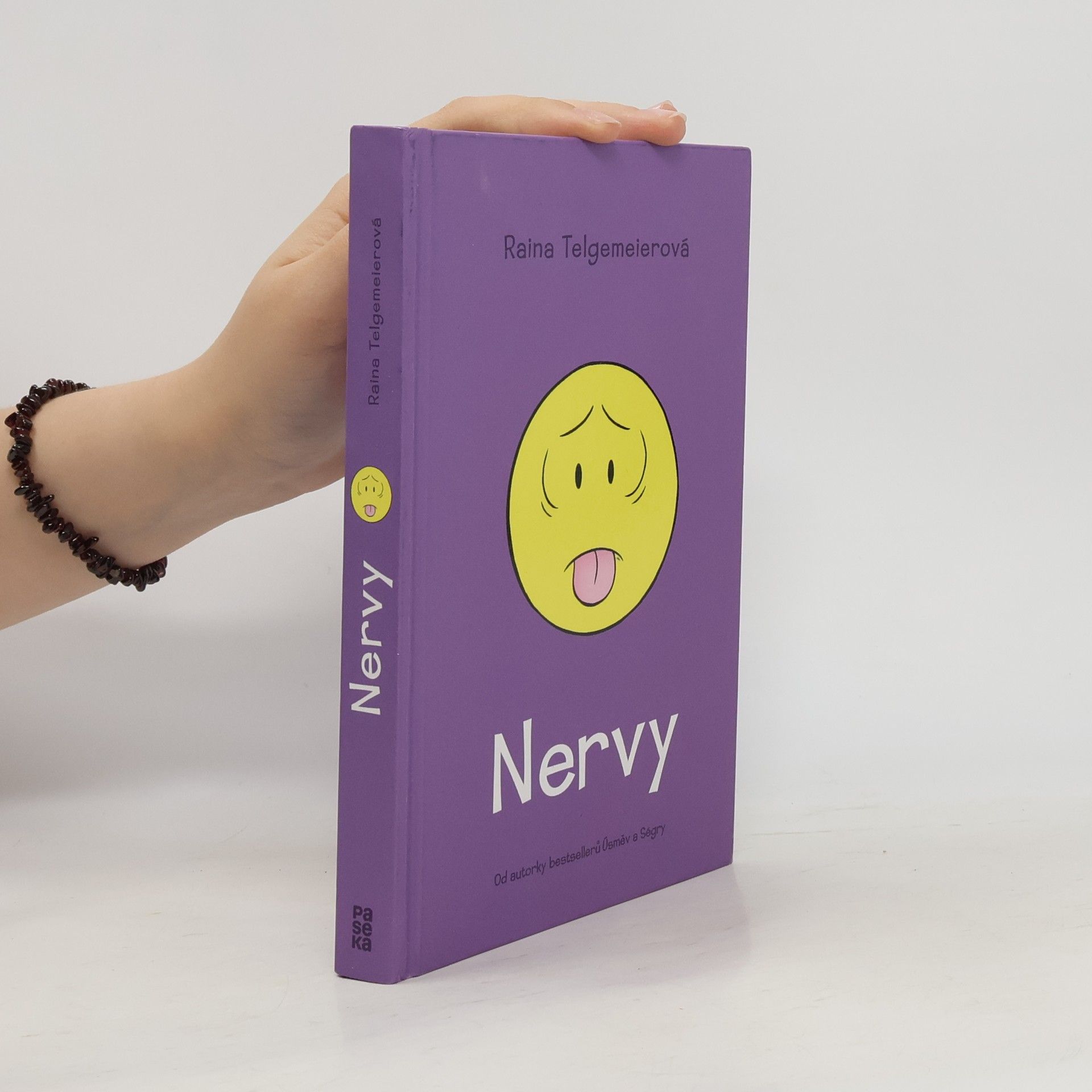 Raina Telgemeier Nervy
