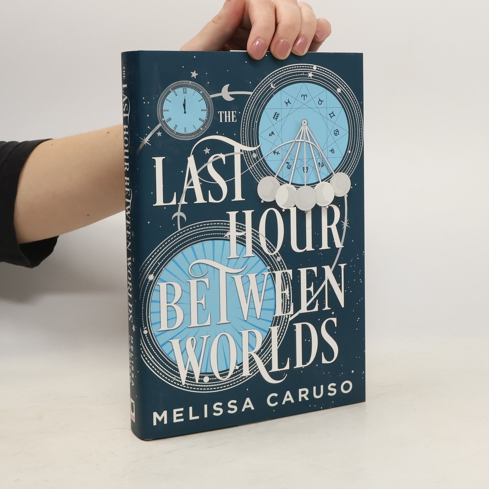 Melissa Caruso The Last Hour Between Worlds