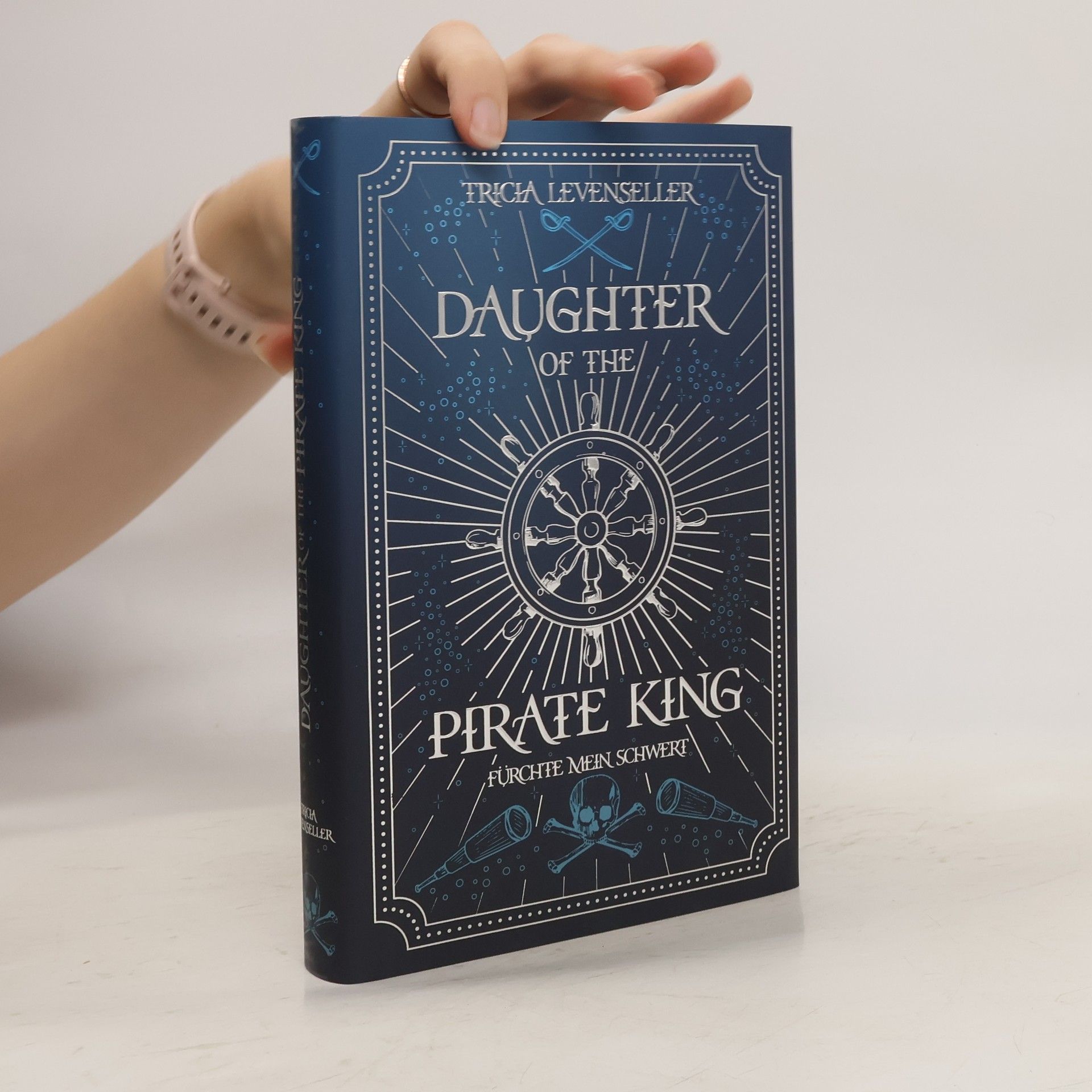 Tricia Levenseller Daughter of the Pirate King