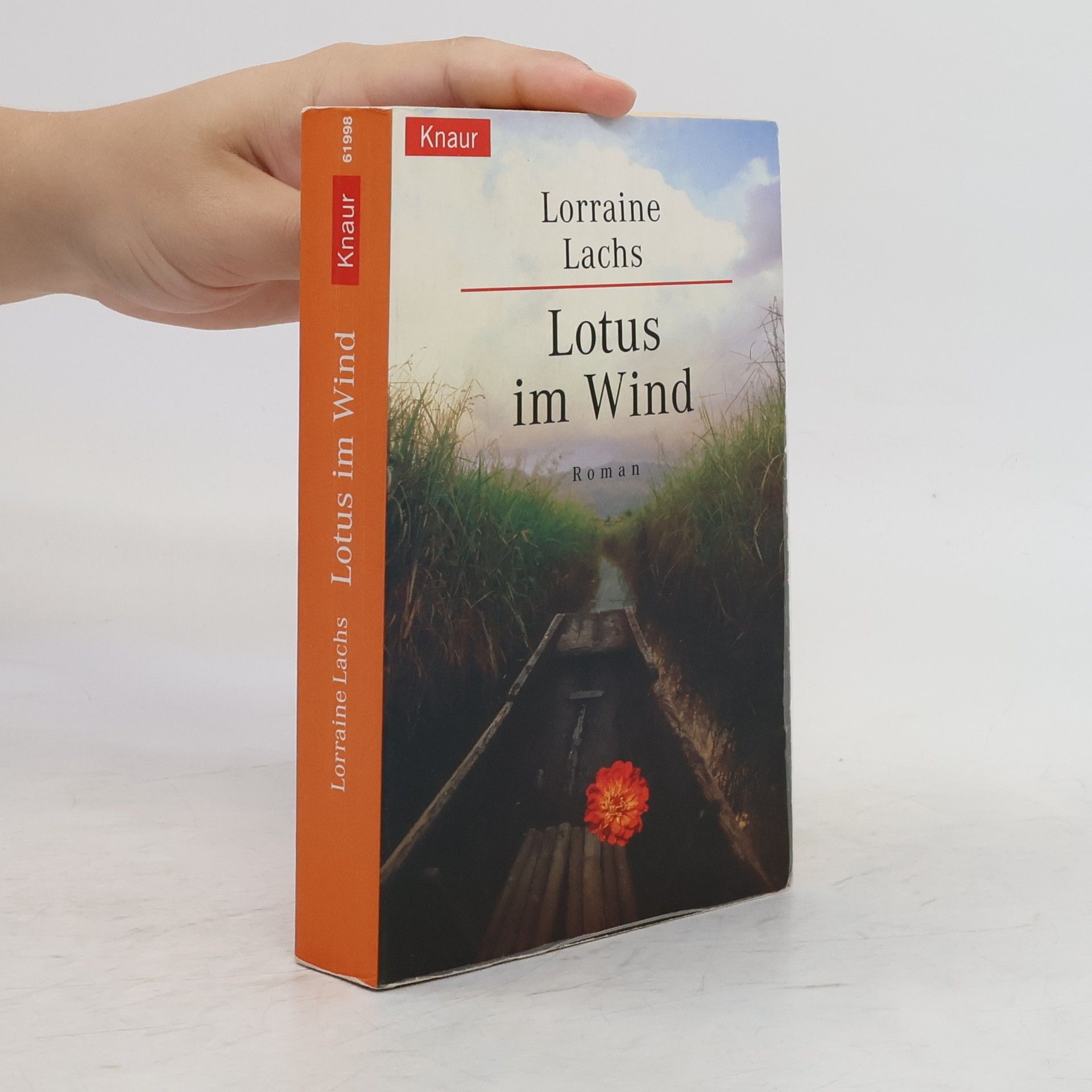 Lorraine Lachs Lotus im Wind