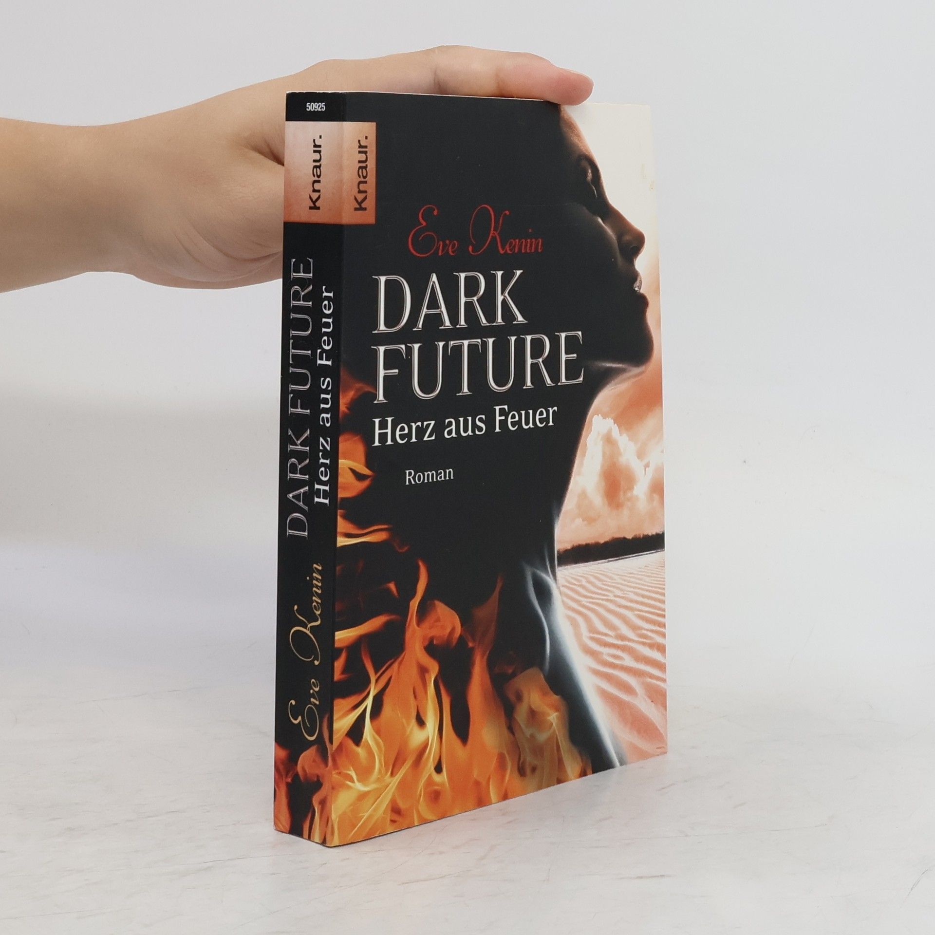 Eve Kenin Dark future