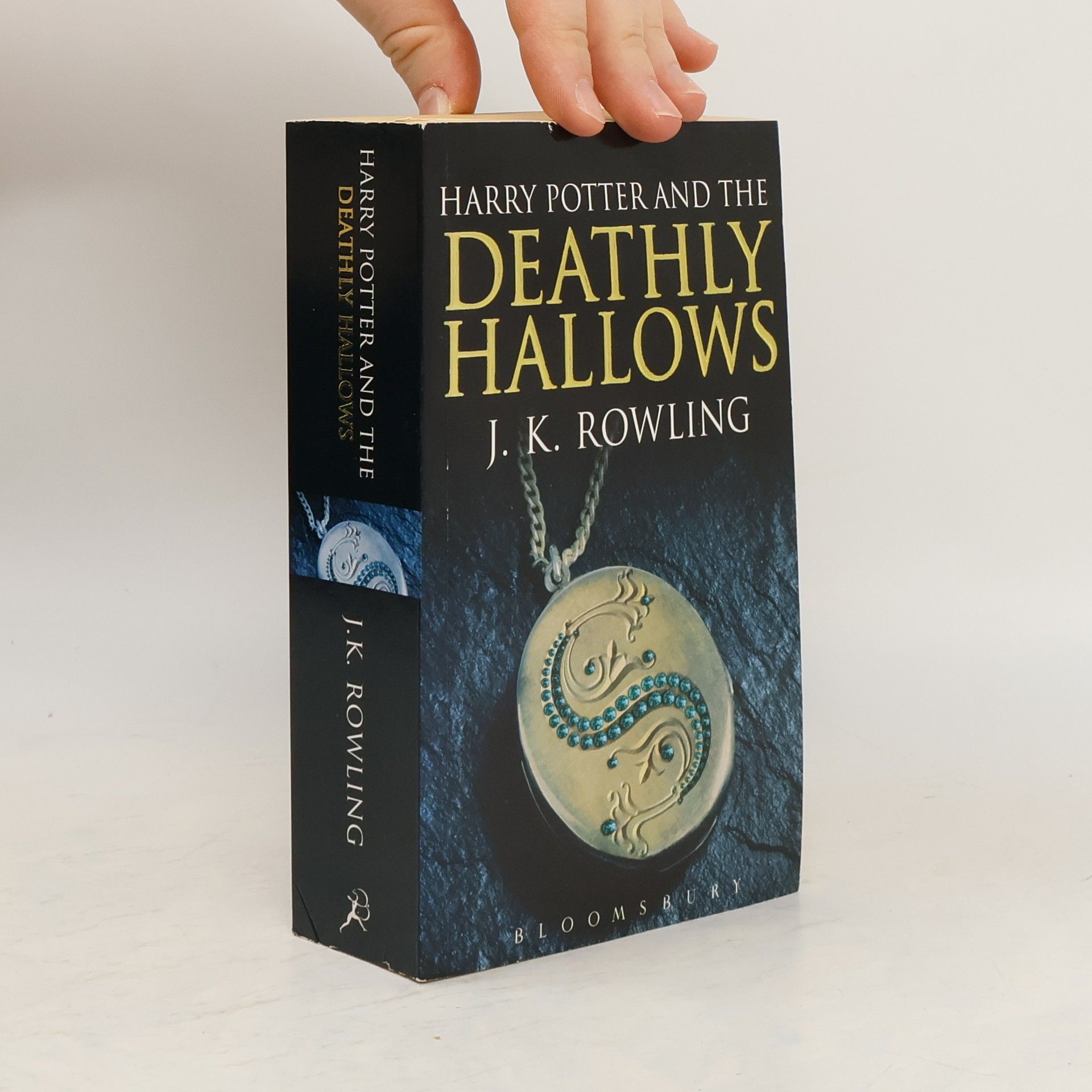 J. K. Rowling Harry Potter and the Deathly Hallows