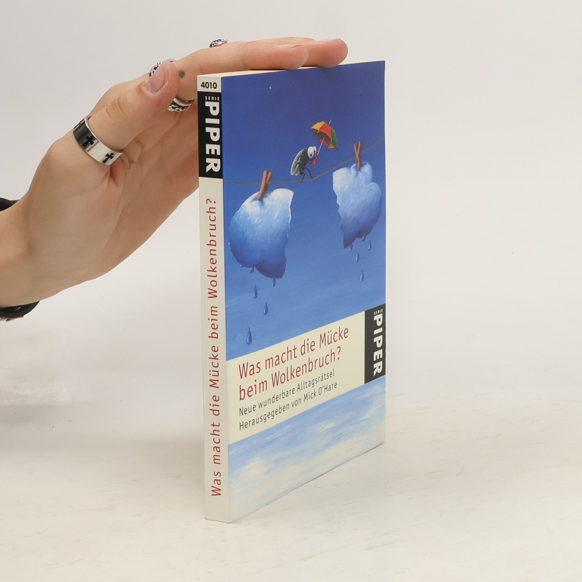 Was macht die Mücke beim Wolkenbruch?