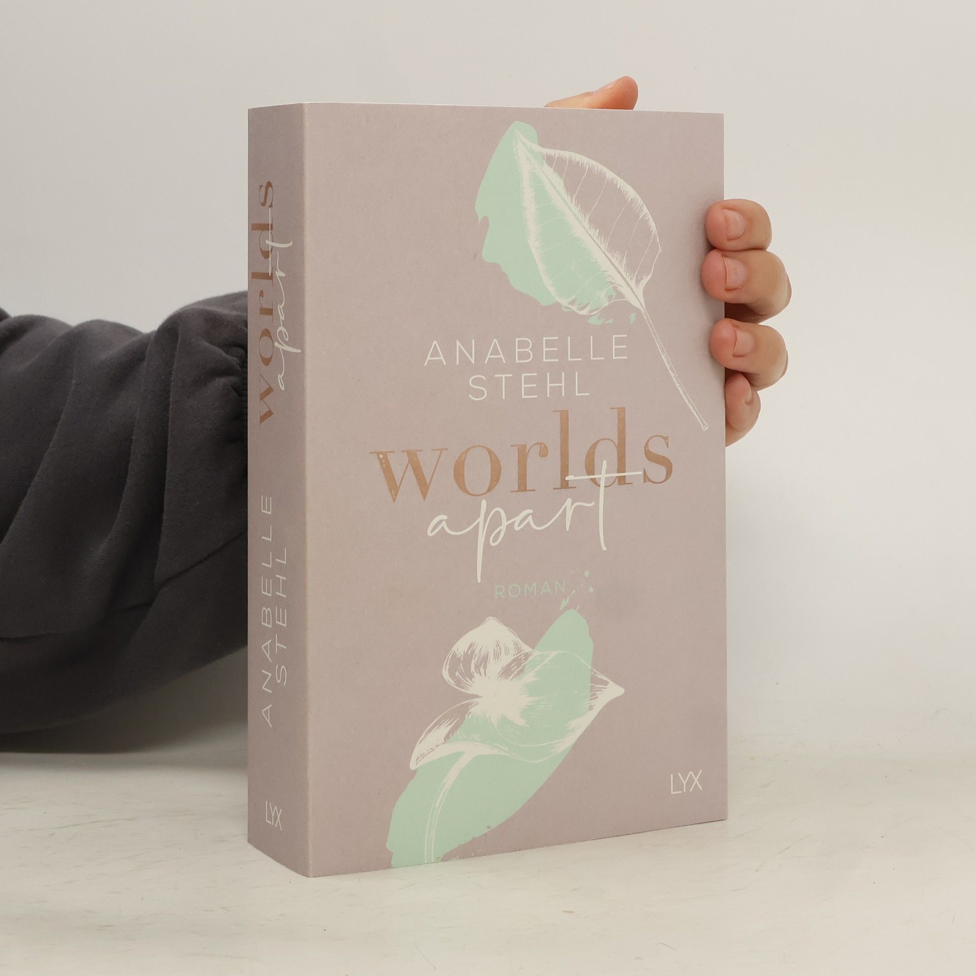 Anabelle Stehl Worlds Apart
