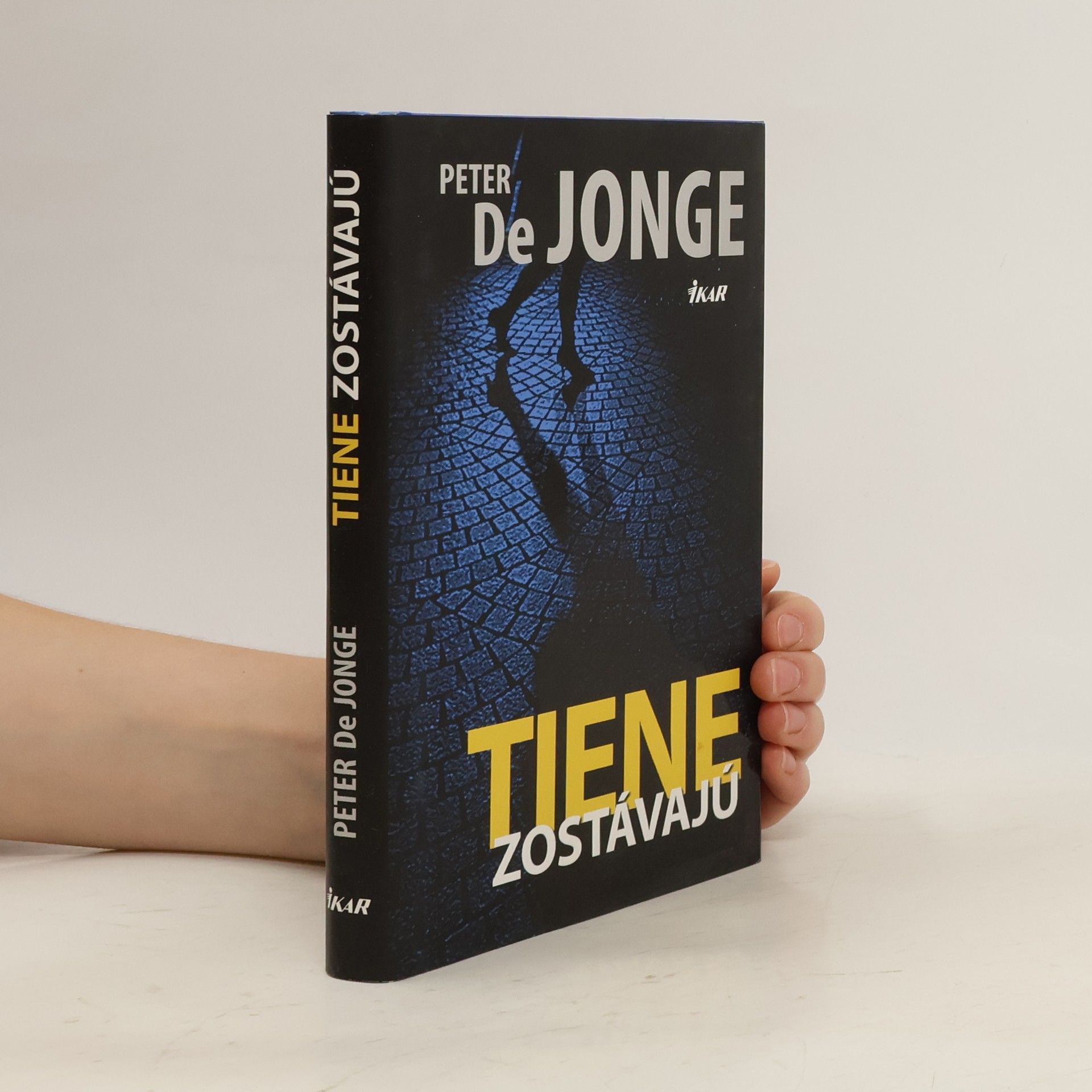 Peter De Jonge Tiene zostávajú