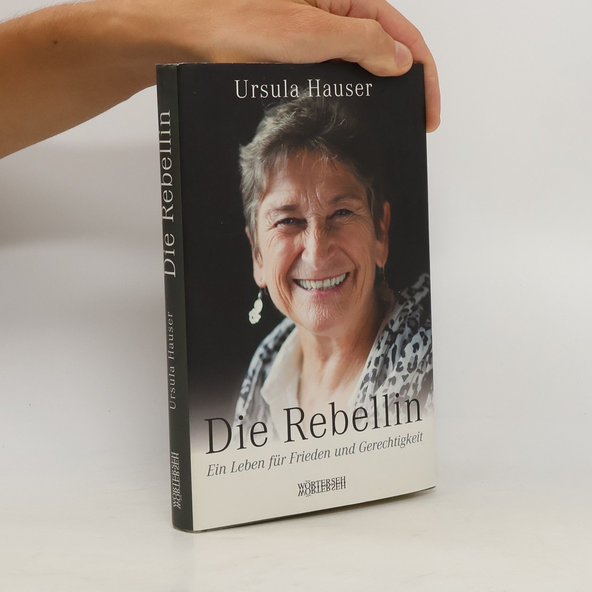 Ursula Hauser Die Rebellin