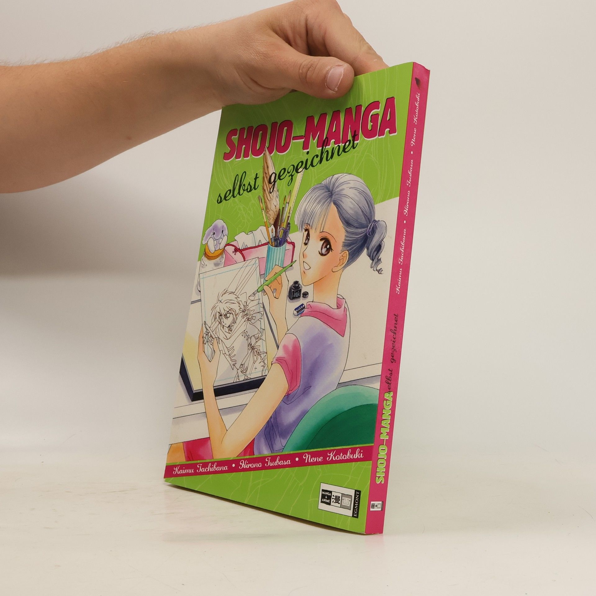 Kaimu Tachibana Shojo-Manga selbst gezeichnet