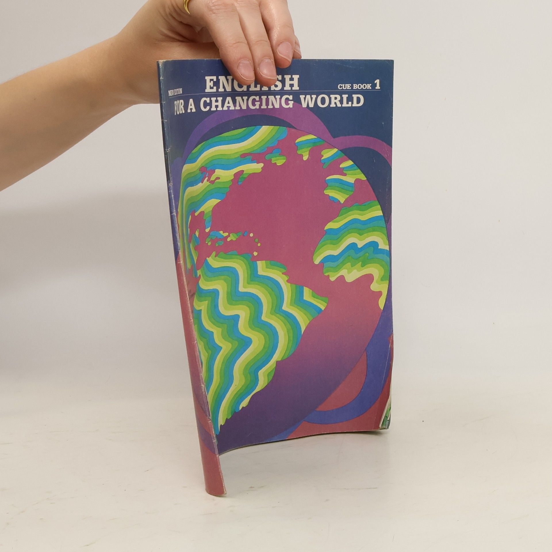 Ronald Wardhaugh English for a Changing World. Book 1