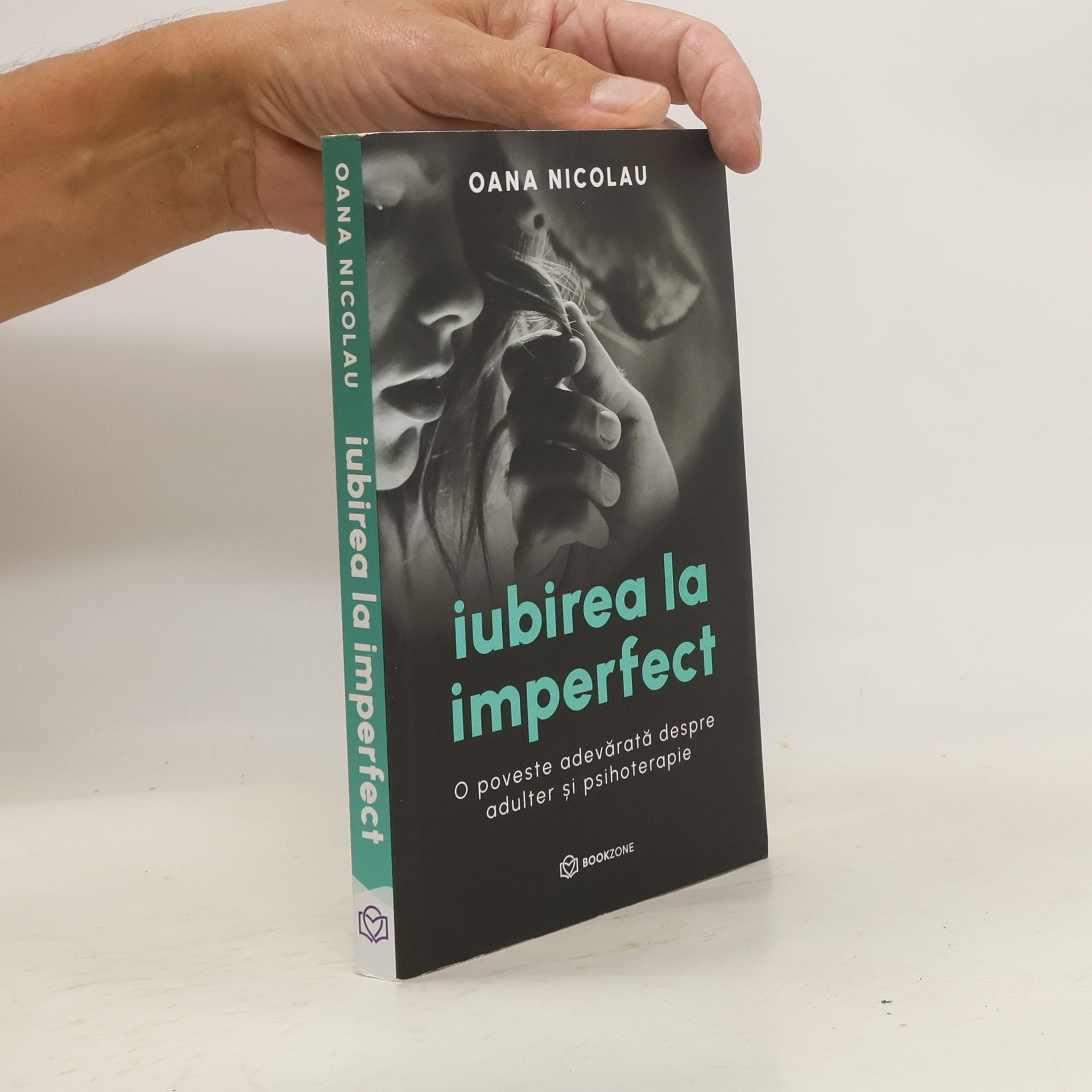 Oana Nicolau Iubirea la imperfect