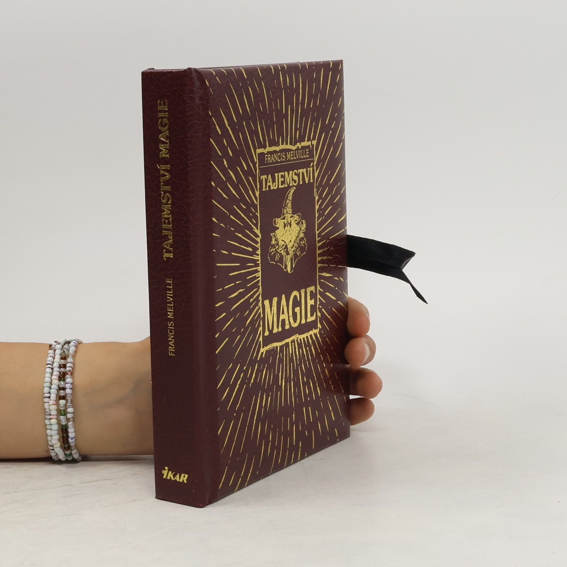 Francis Melville Tajemství magie