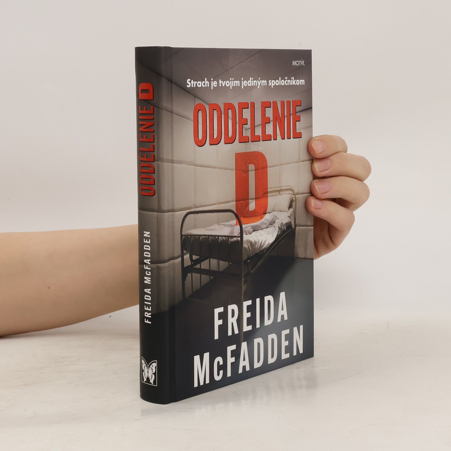 Freida McFadden Oddelenie D