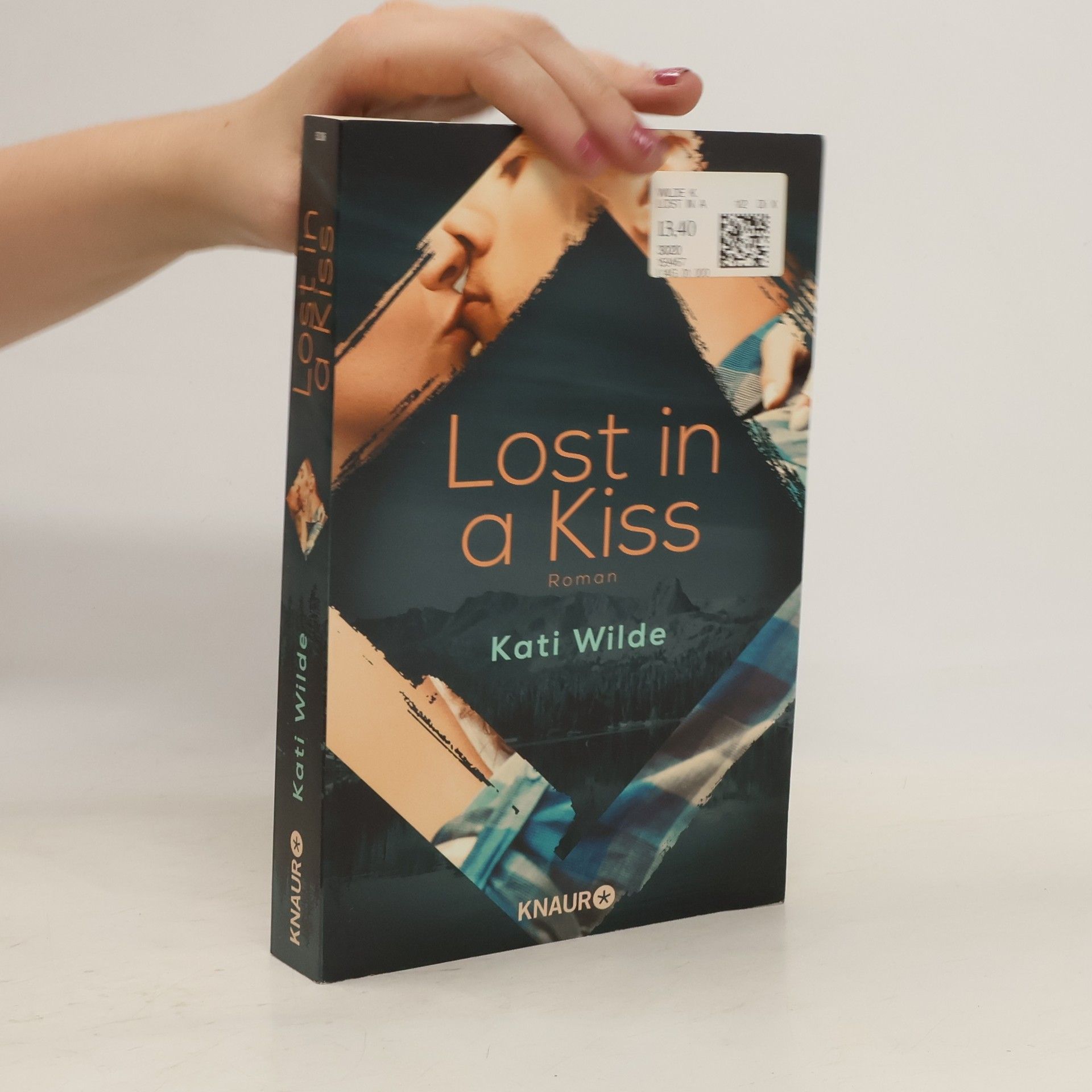 Kati Wilde Lost in a kiss