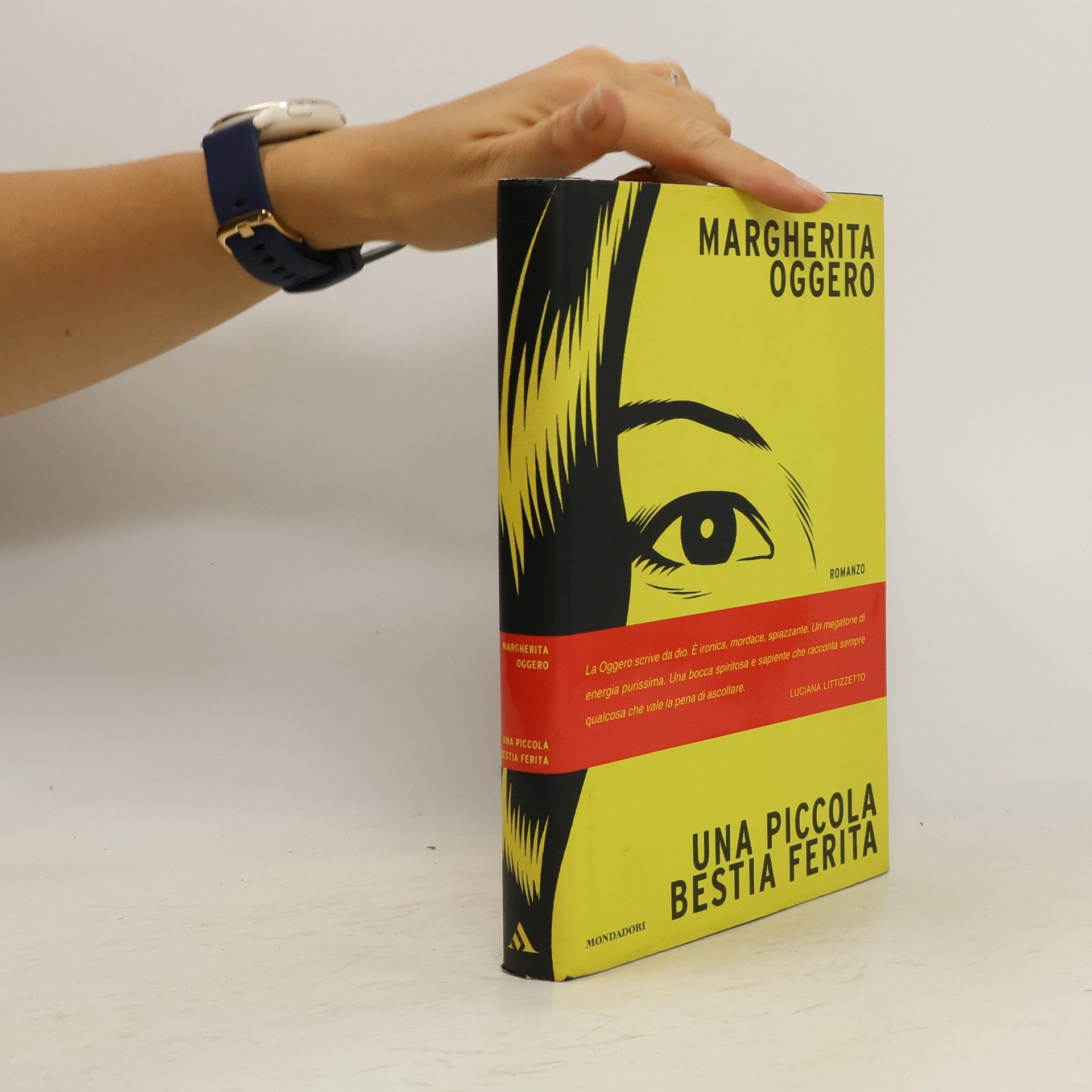 Margherita Oggero Una piccola bestia ferita