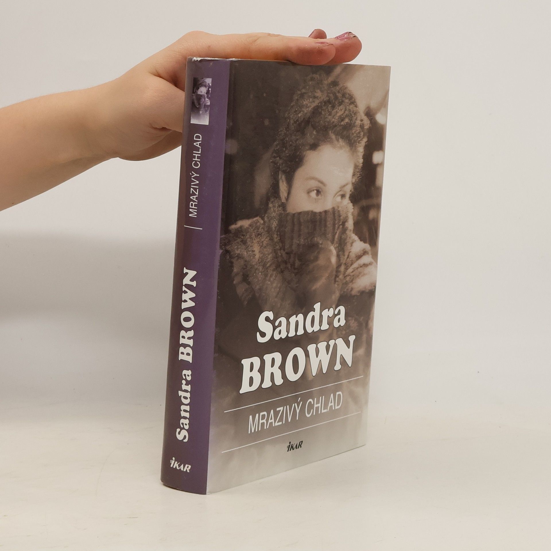 Sandra Brown Mrazivý chlad