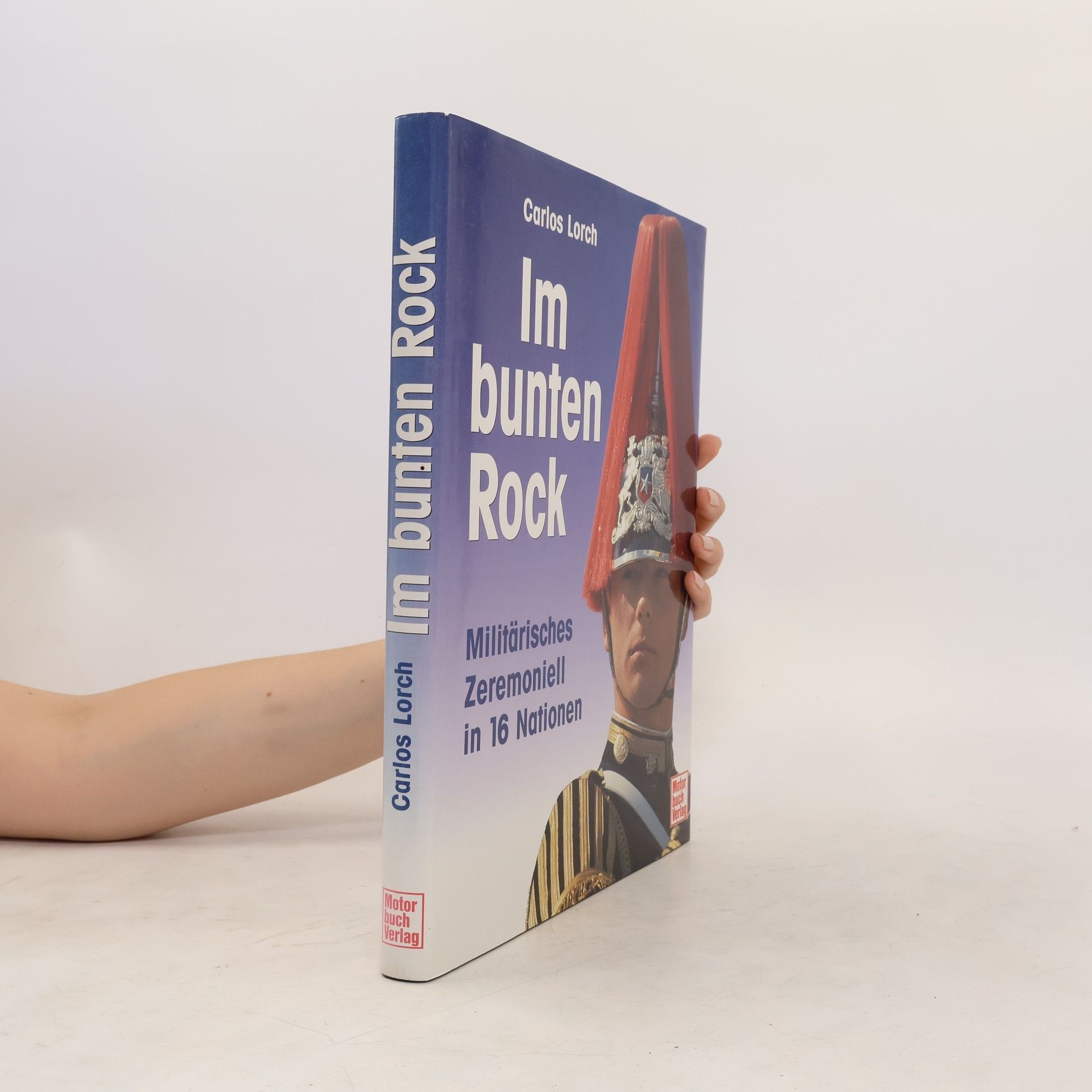 Carlos Lorch Im bunten Rock