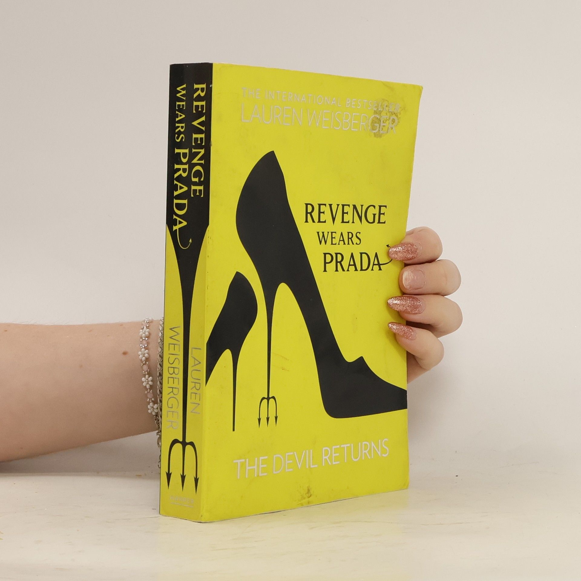 Lauren Weisberger Revenge Wears Prada: The Devil Returns
