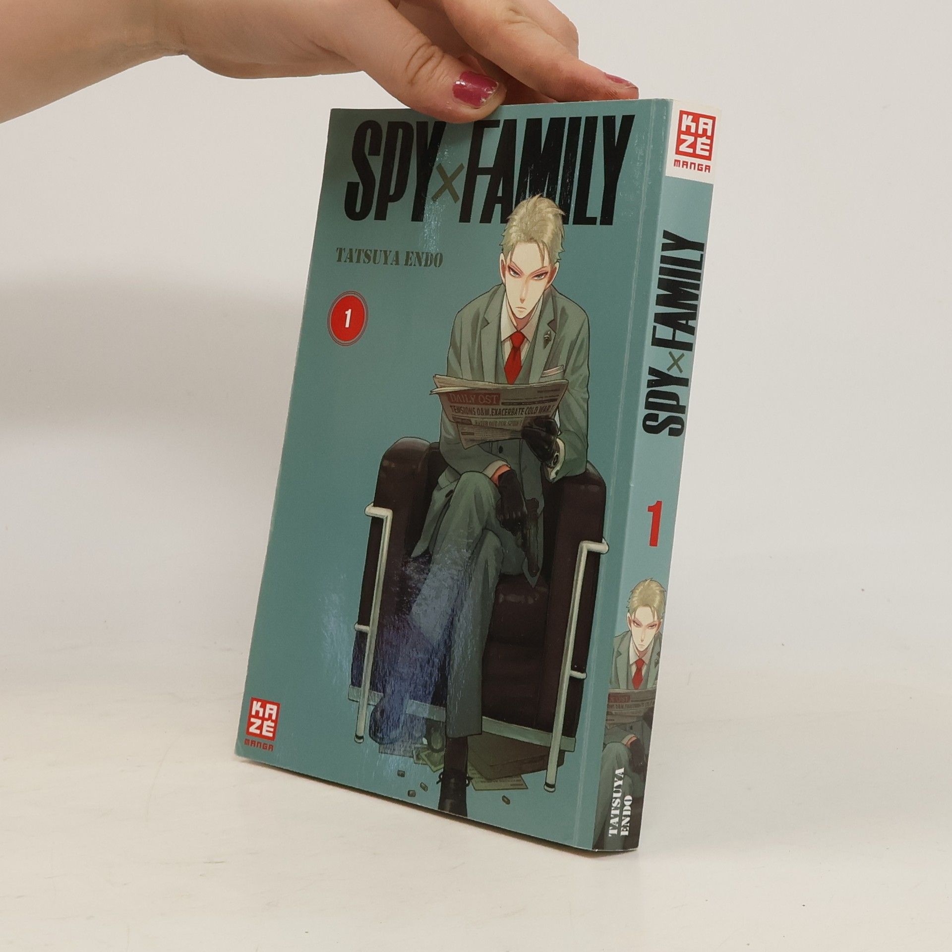 Tacuja Endó Spy x Family 1