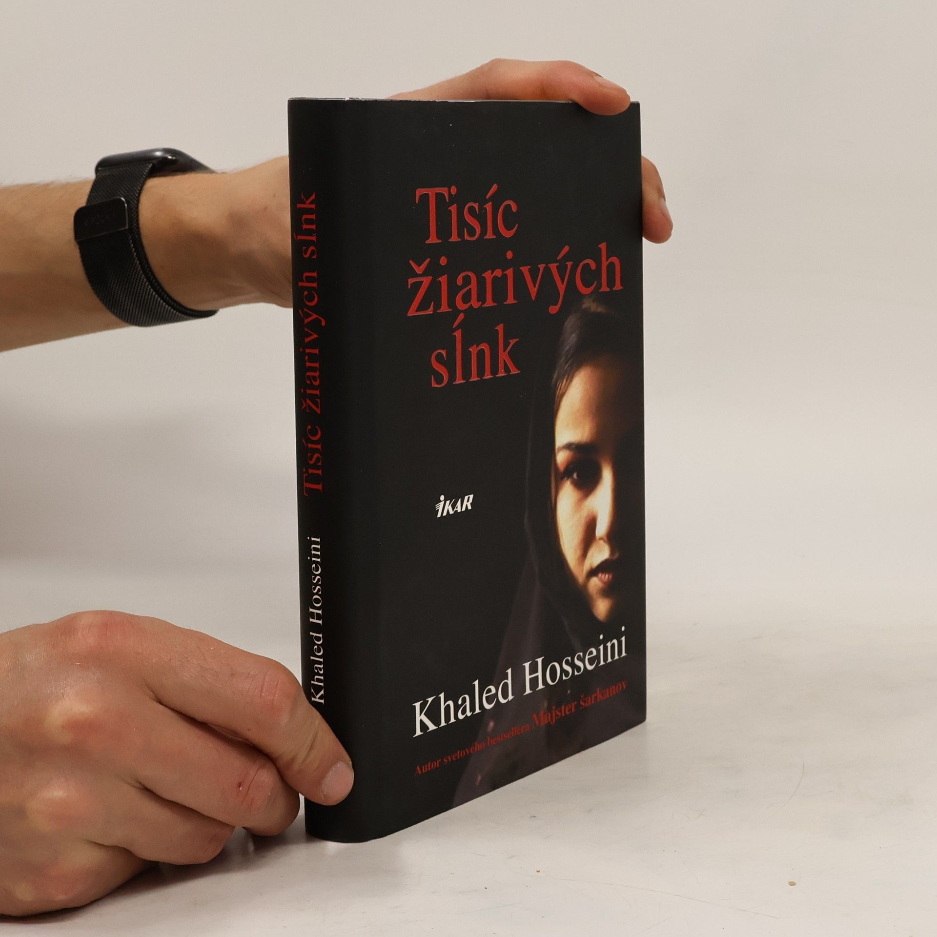 Khaled Hosseini Tisíc žiarivých sĺnk