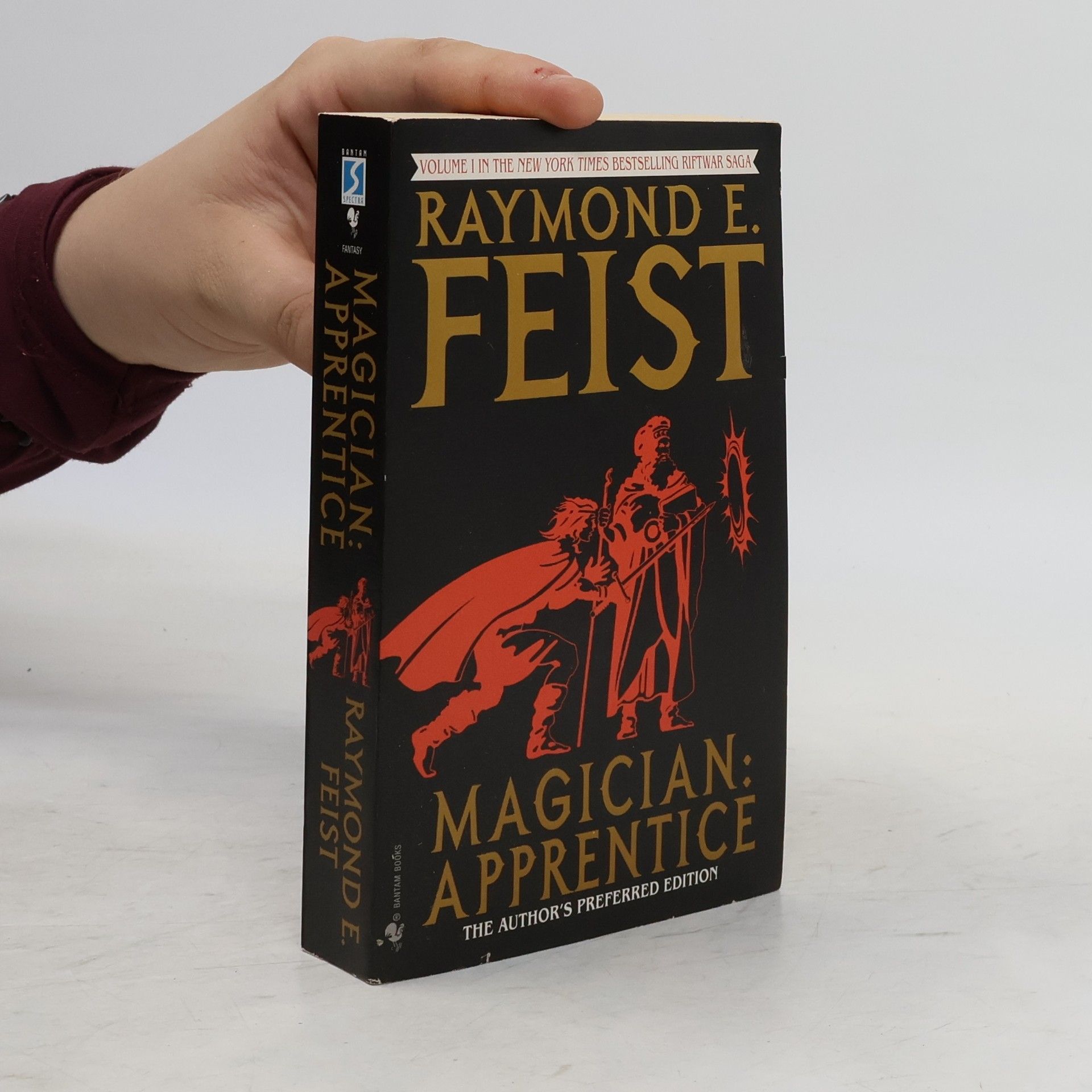 Raymond E. Feist Magician