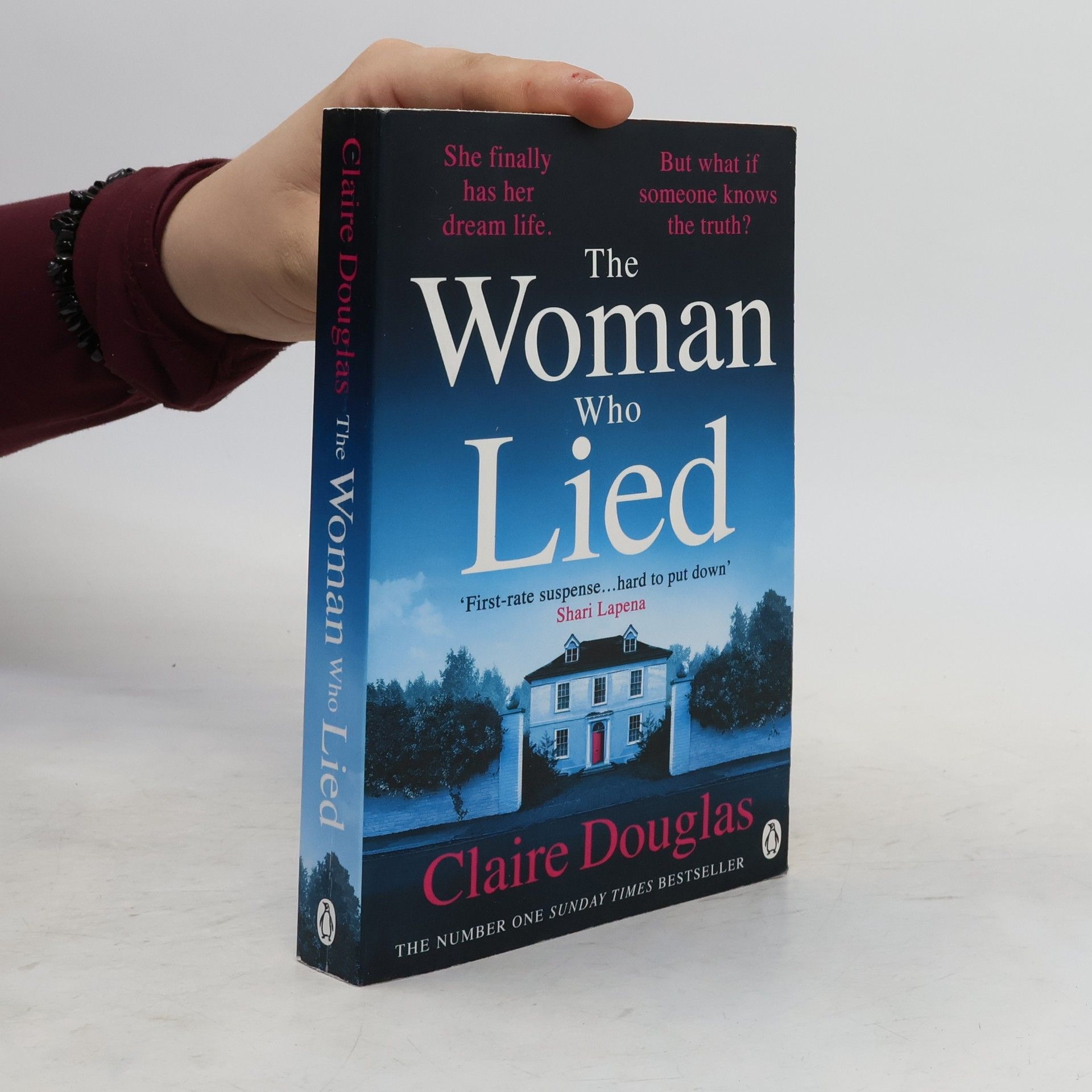 Claire Douglas The Woman Who Lied