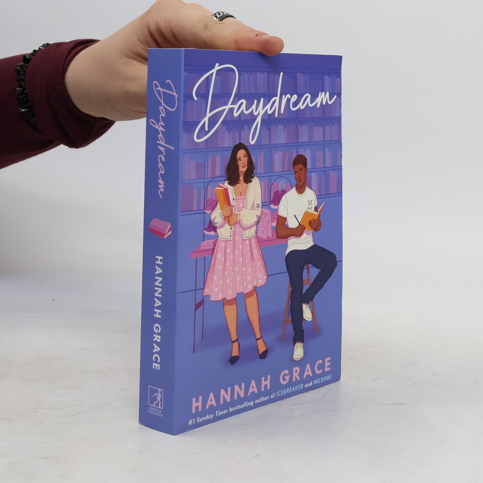 Hannah Grace Daydream