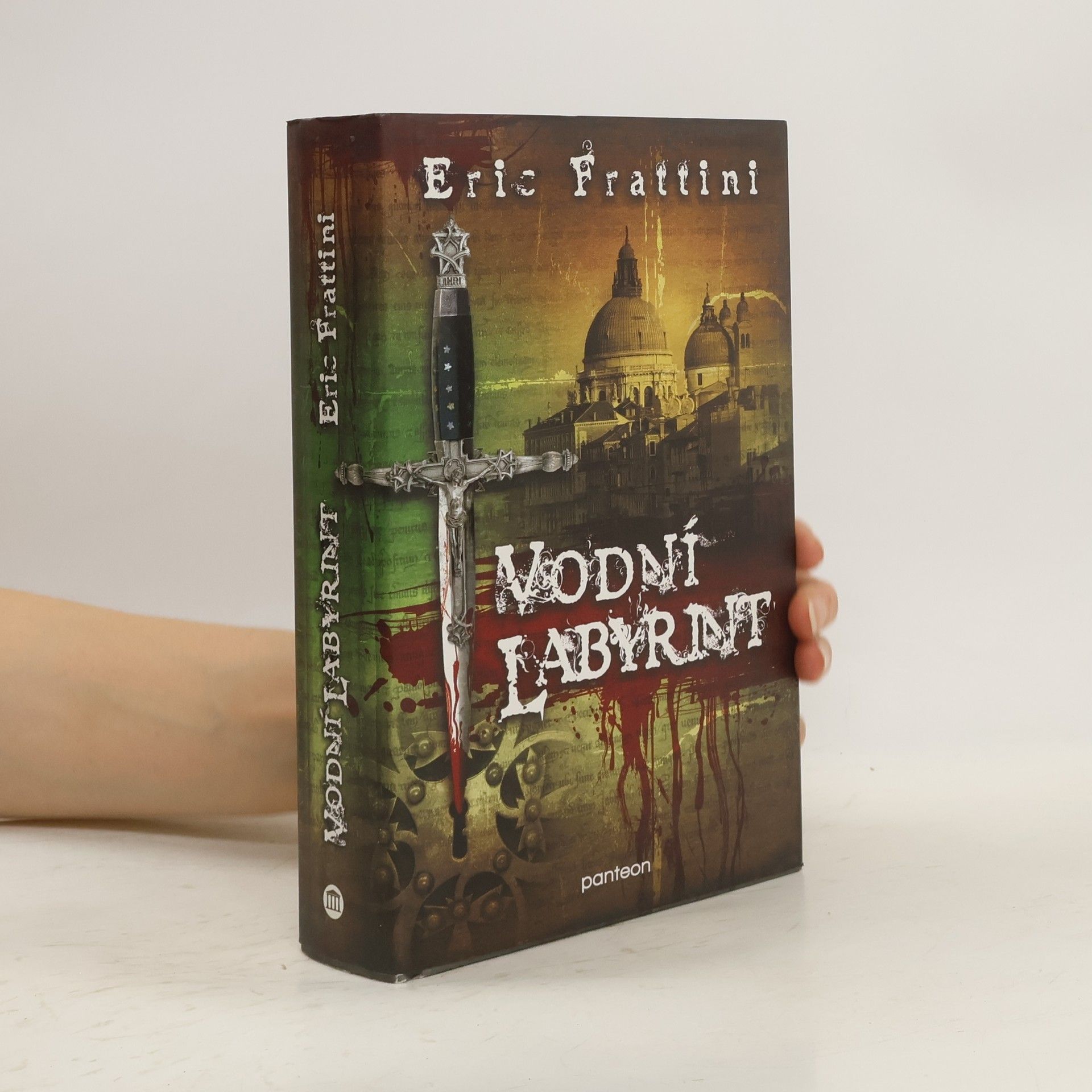 Eric Frattini Vodní labyrint