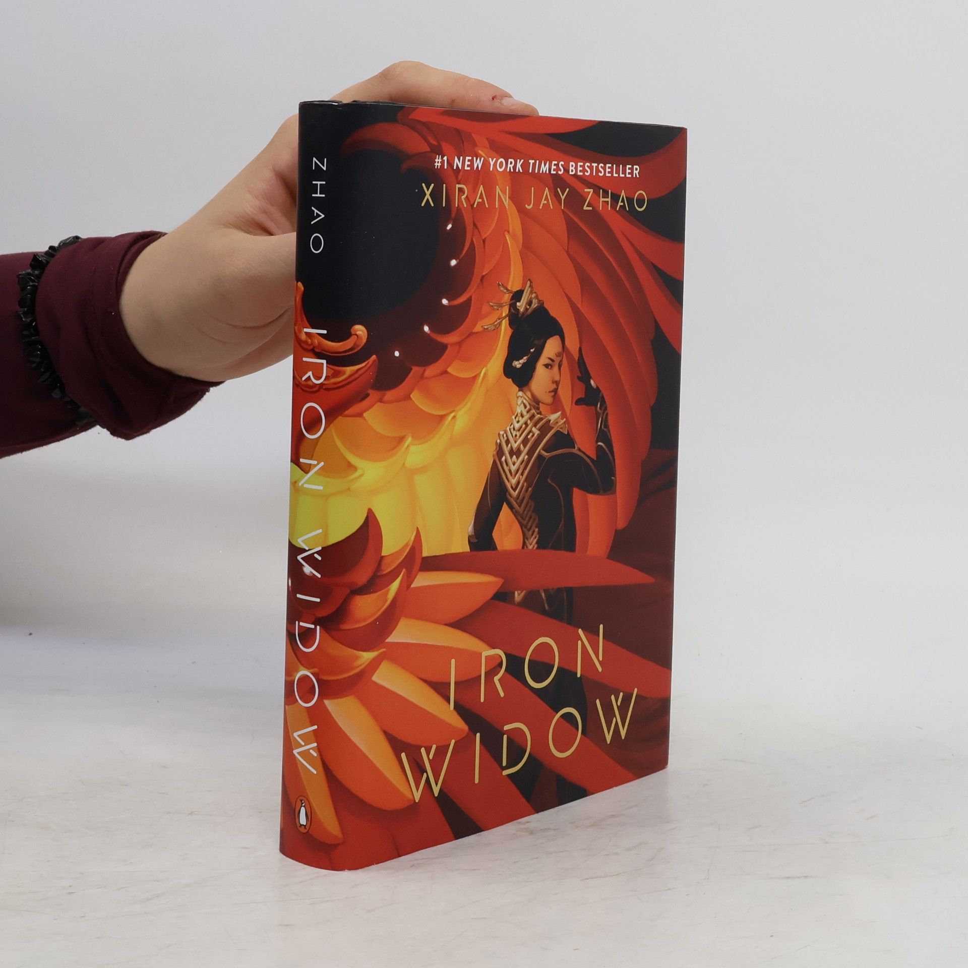 Xiran Jay Zhao Iron Widow