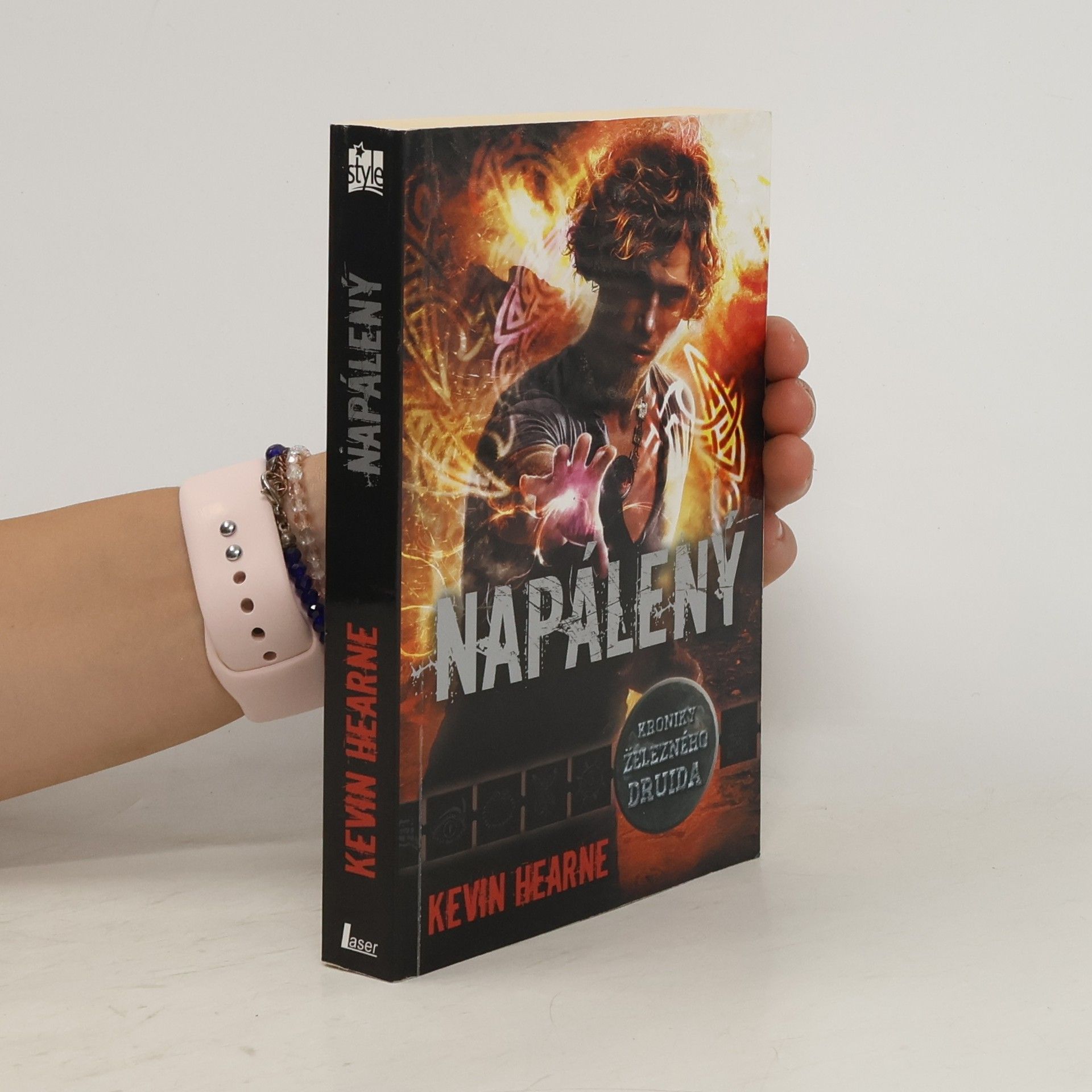 Kevin Hearne Napálený. Kroniky železného druida. 4. díl